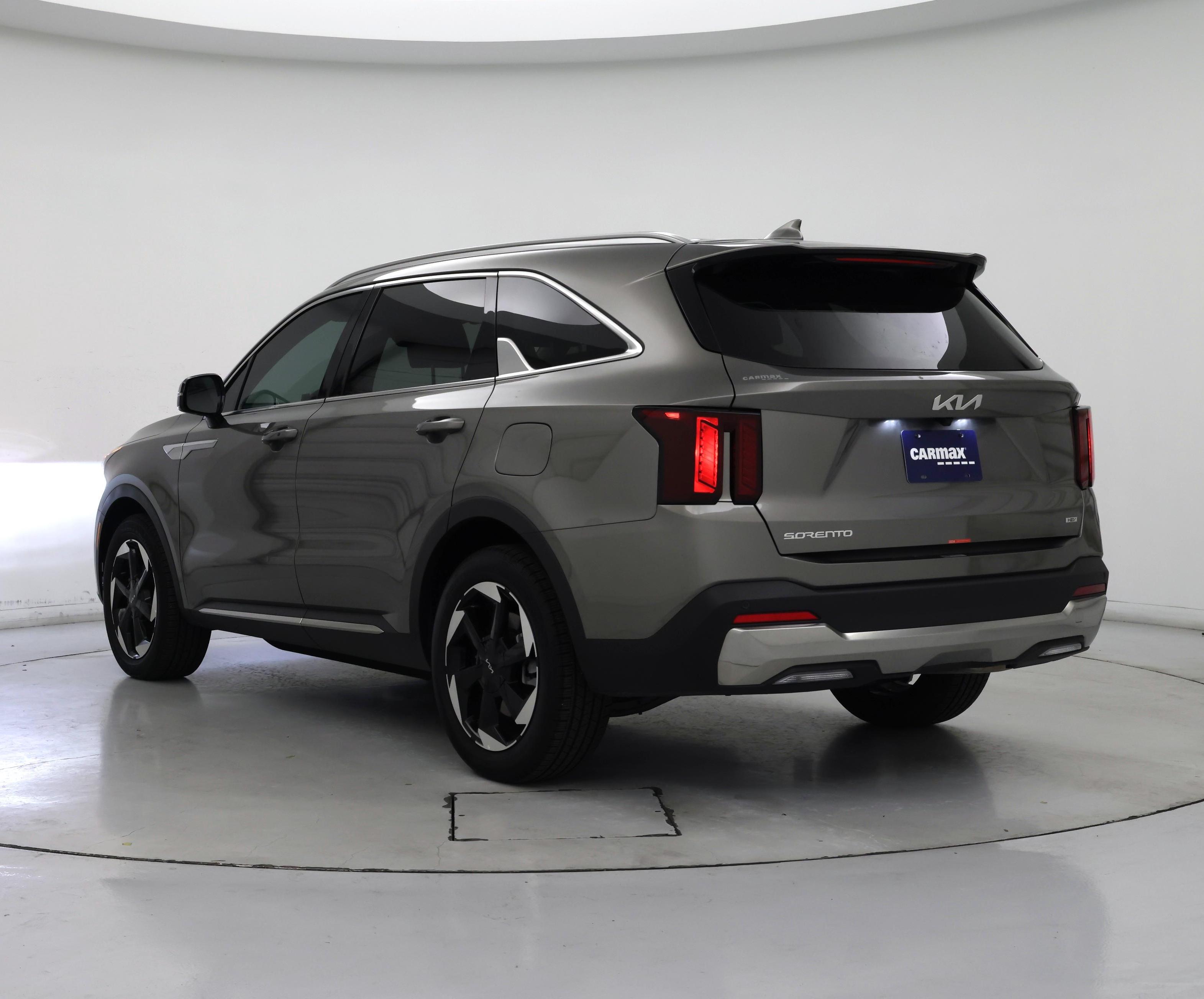 Thumbnail: 2025 Kia Sorento - 2