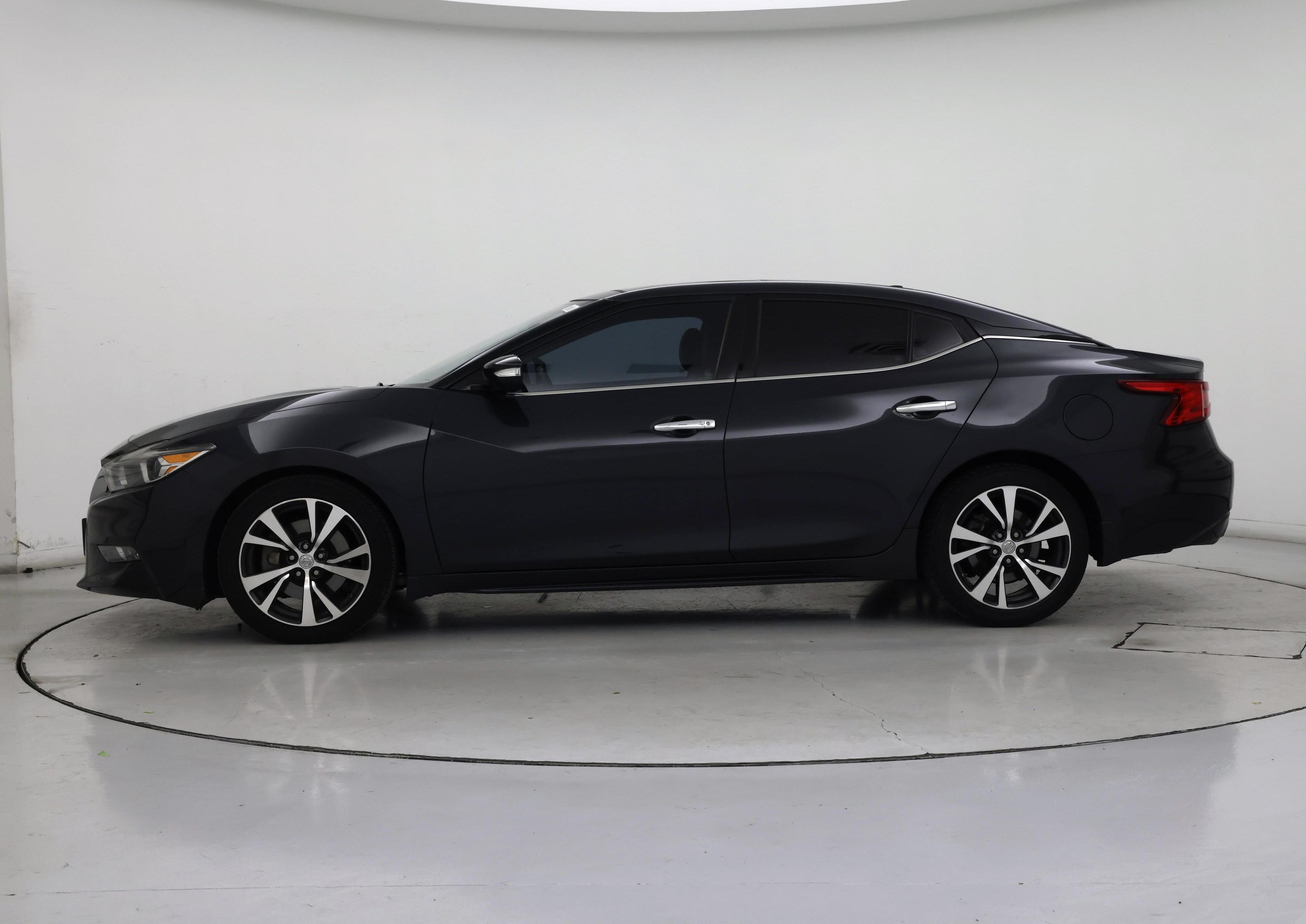 Thumbnail: 2017 Nissan Maxima - 3