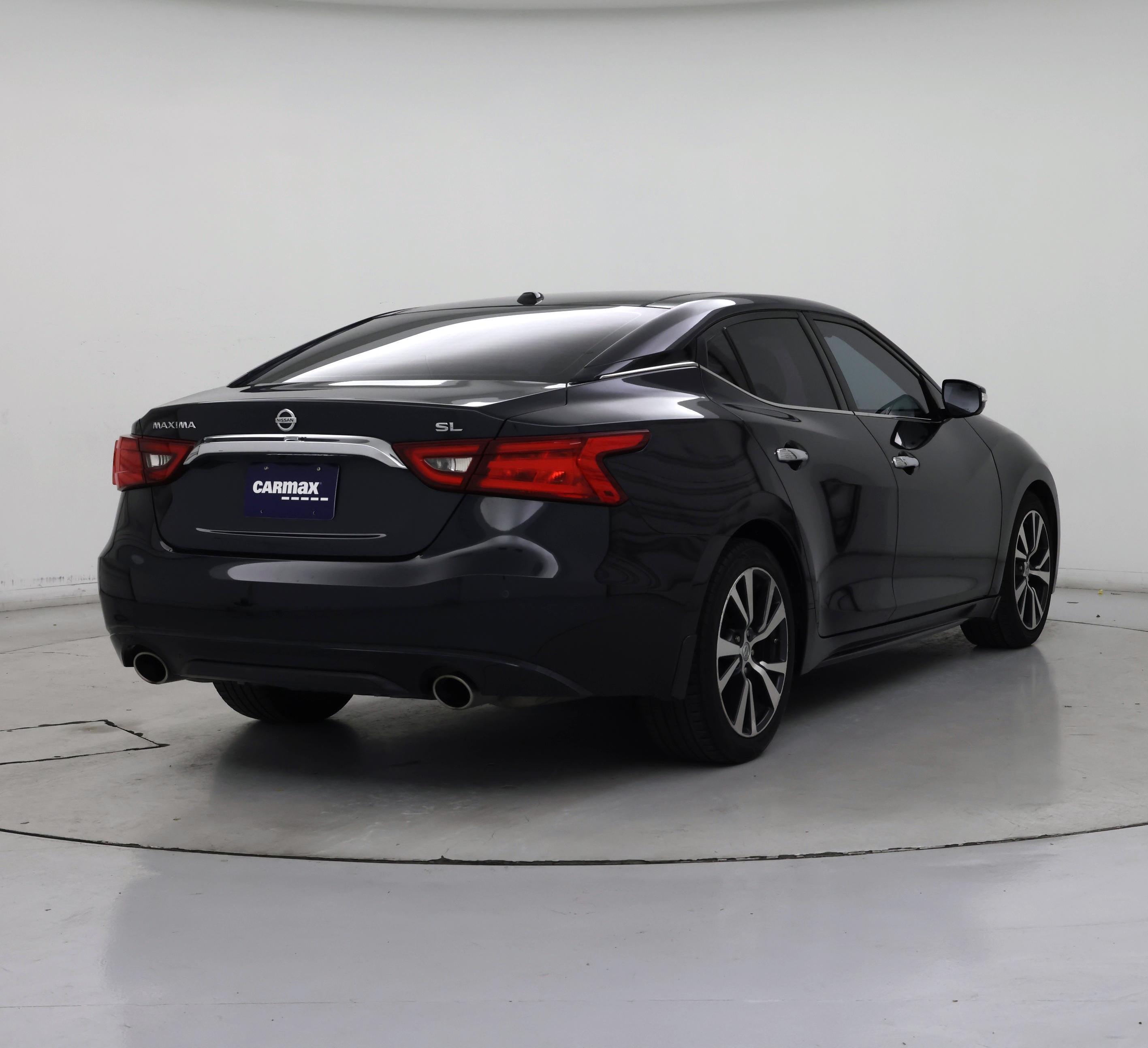 Thumbnail: 2017 Nissan Maxima - 8