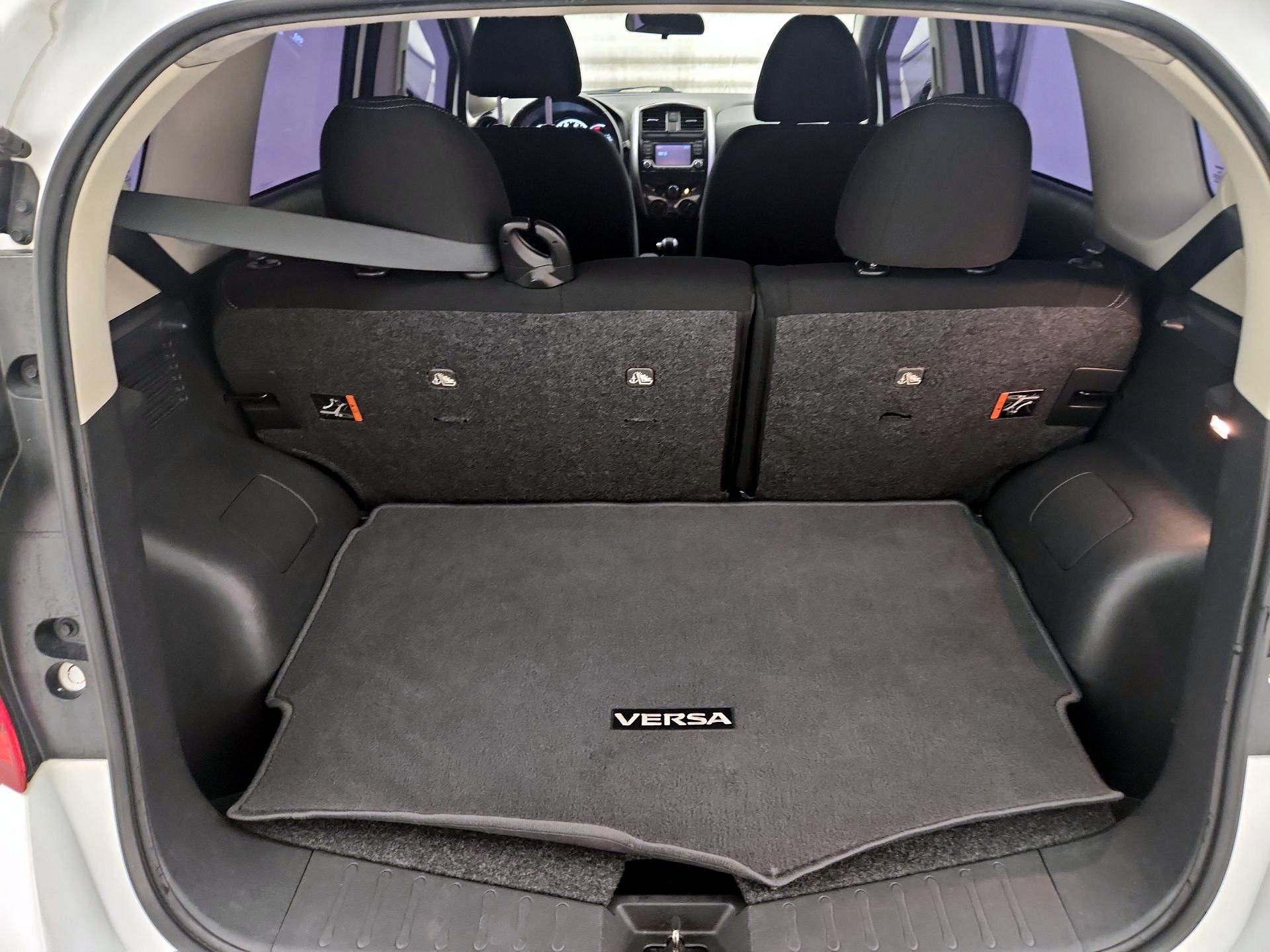 Thumbnail: 2017 Nissan Versa Note - 20