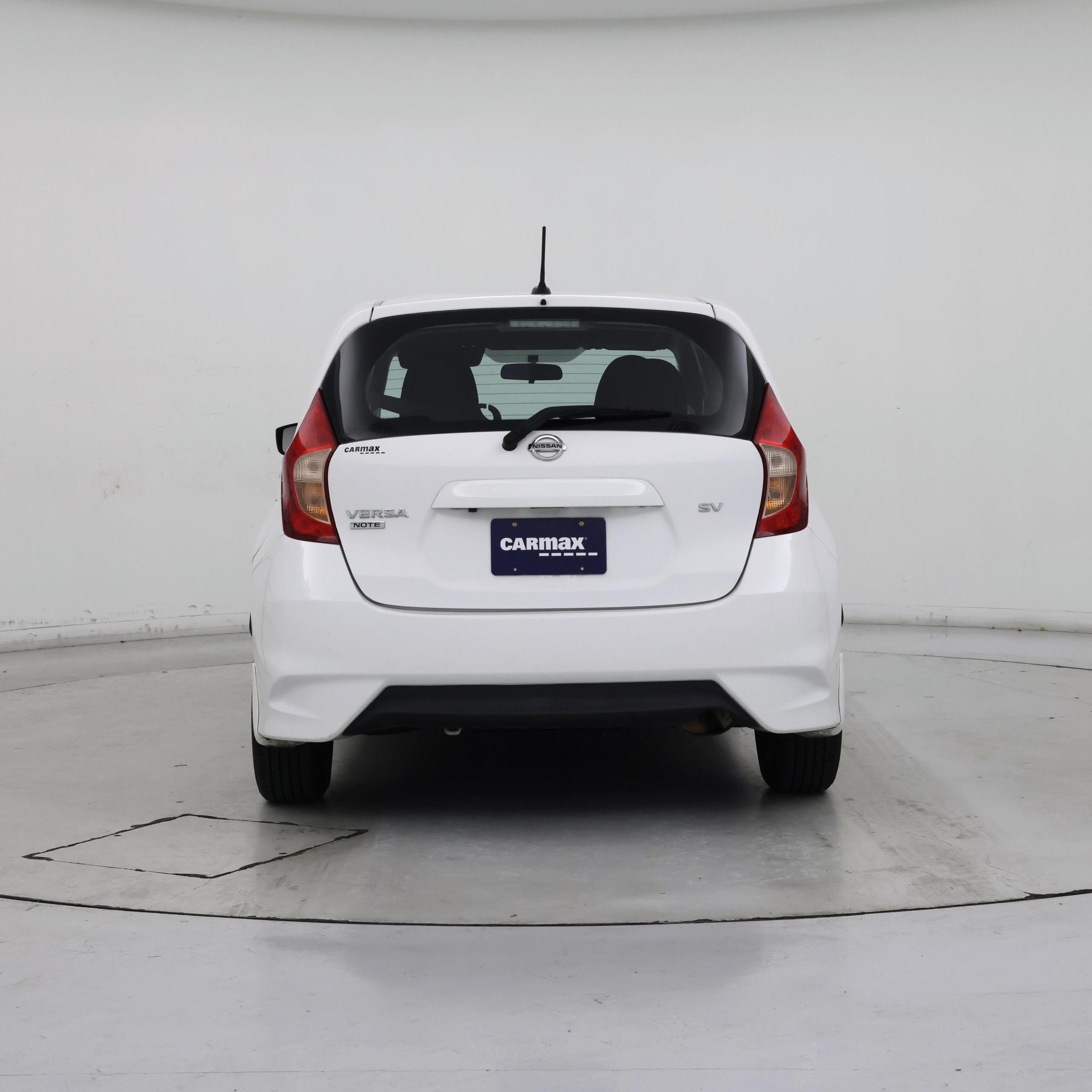 Thumbnail: 2017 Nissan Versa Note - 6