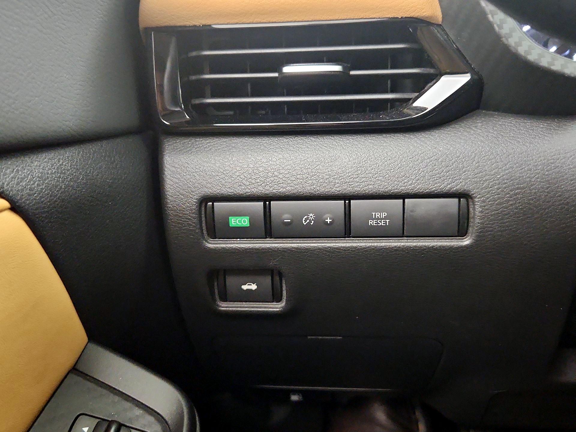 Thumbnail: 2021 Nissan Sentra - 13
