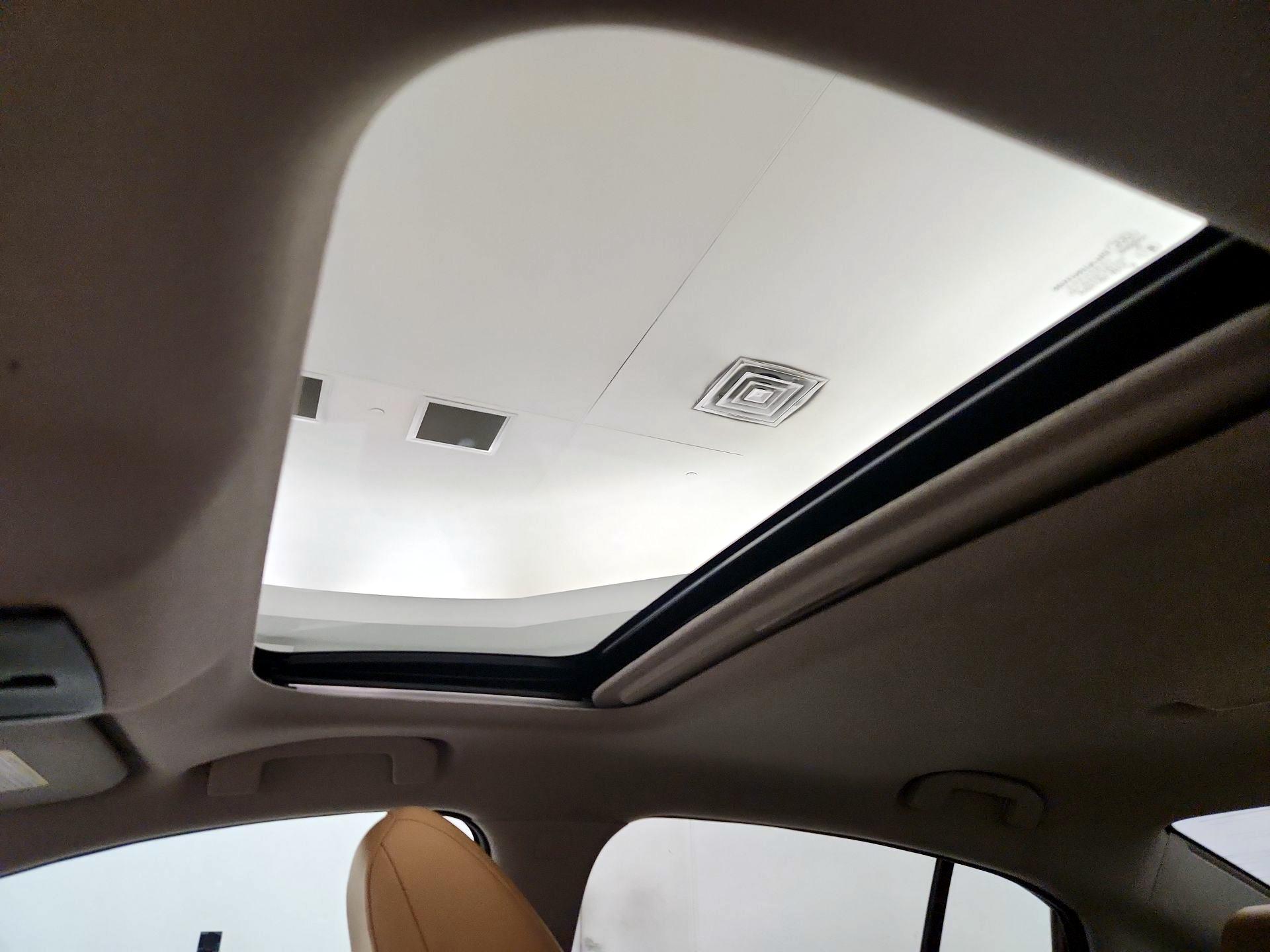 Thumbnail: 2021 Nissan Sentra - 19