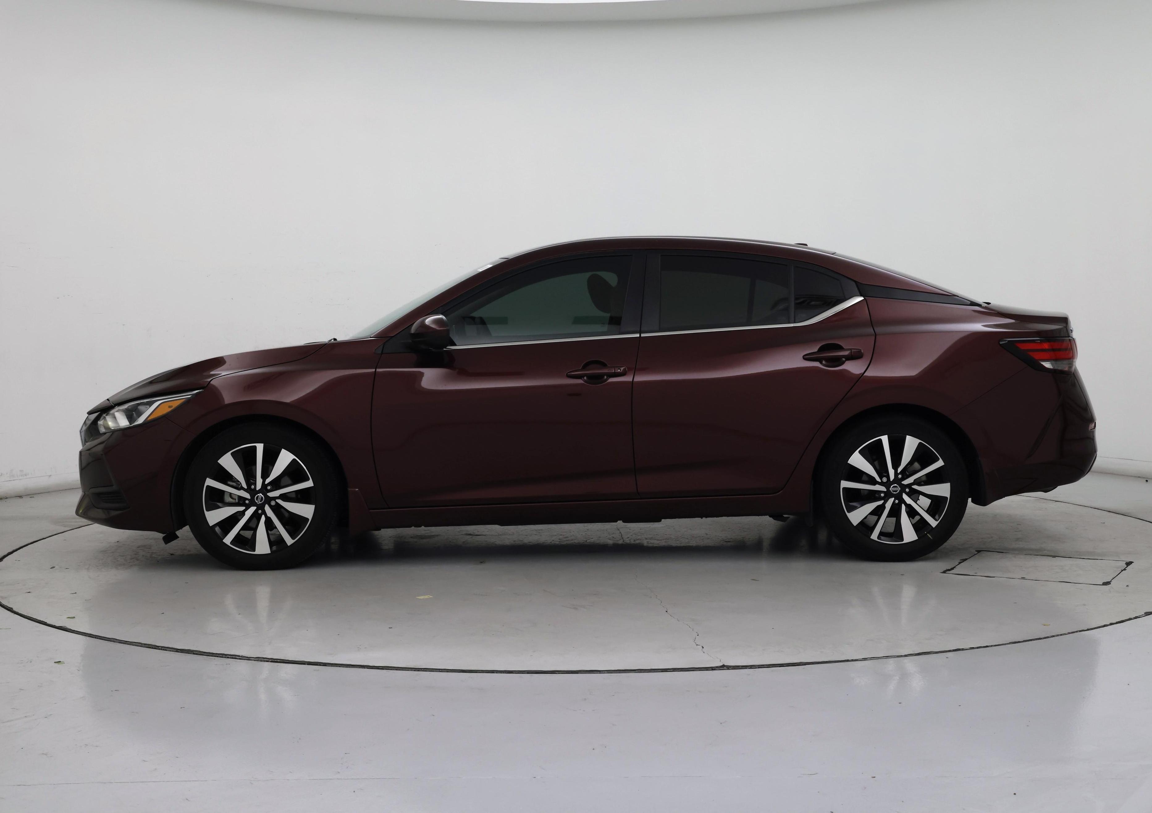 Thumbnail: 2021 Nissan Sentra - 3