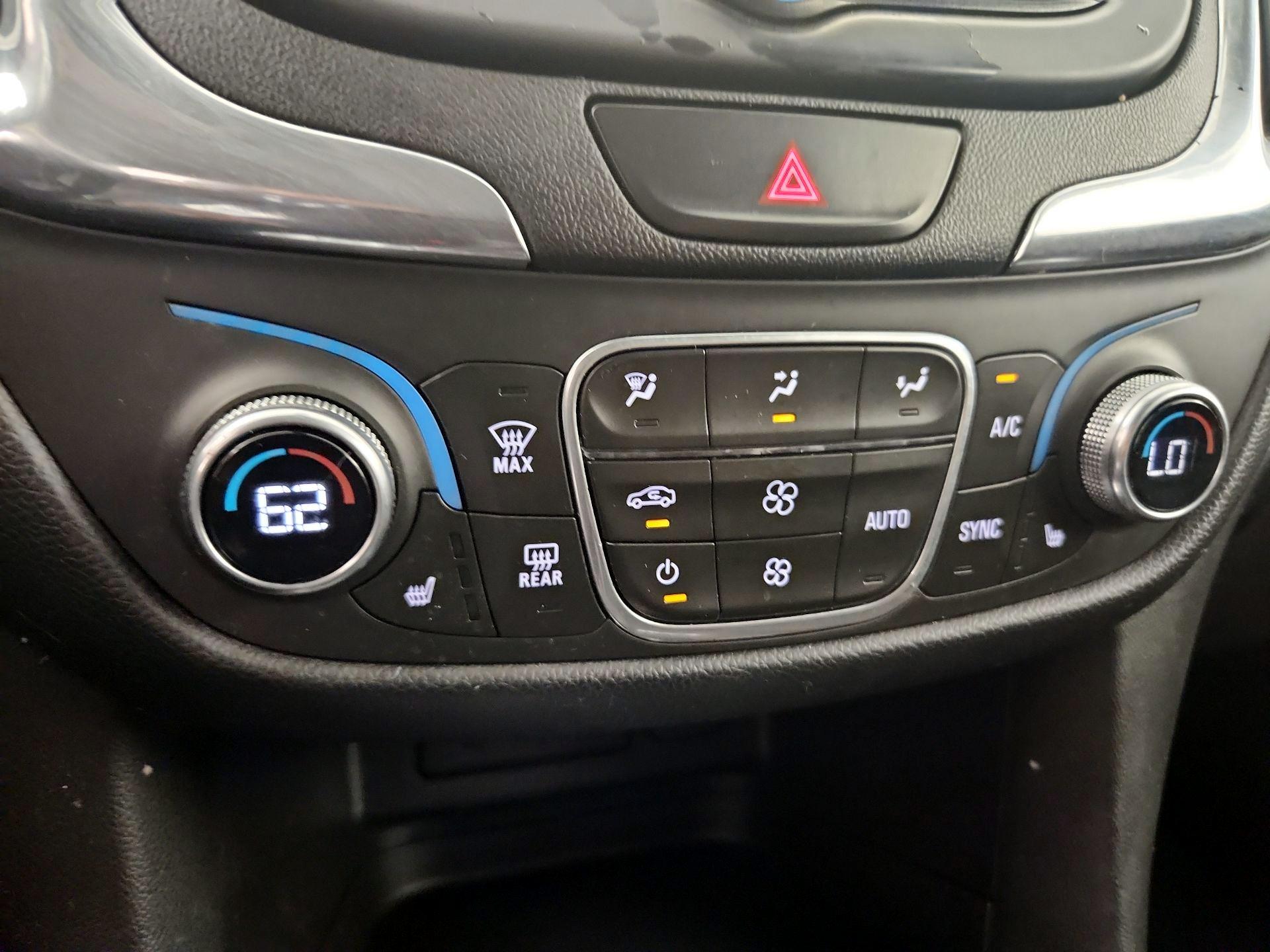Thumbnail: 2020 Chevrolet Equinox - 16