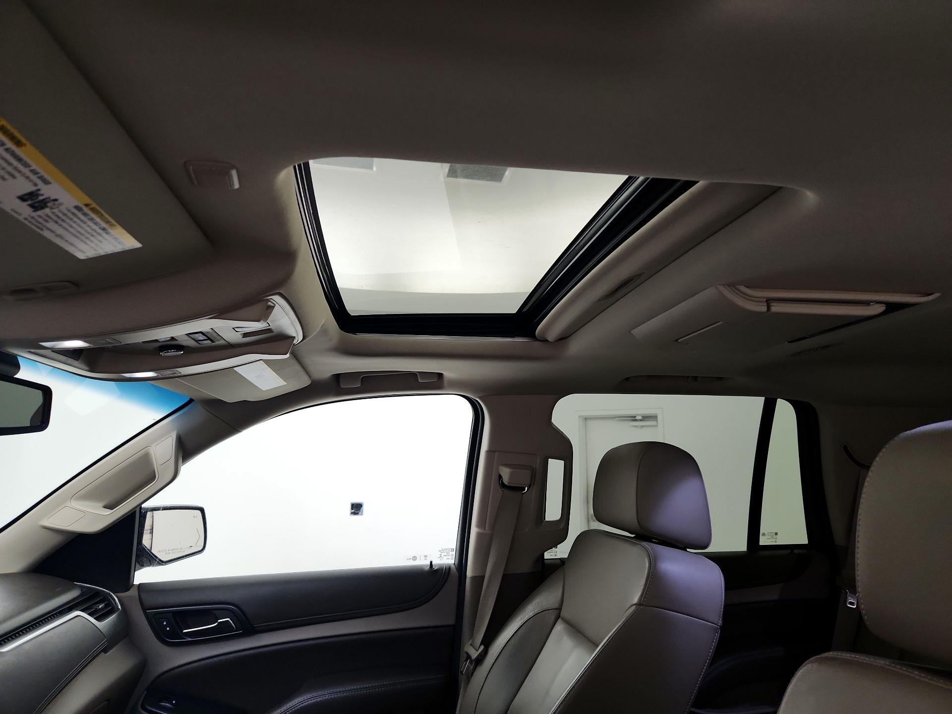 Thumbnail: 2016 Chevrolet Tahoe - 19