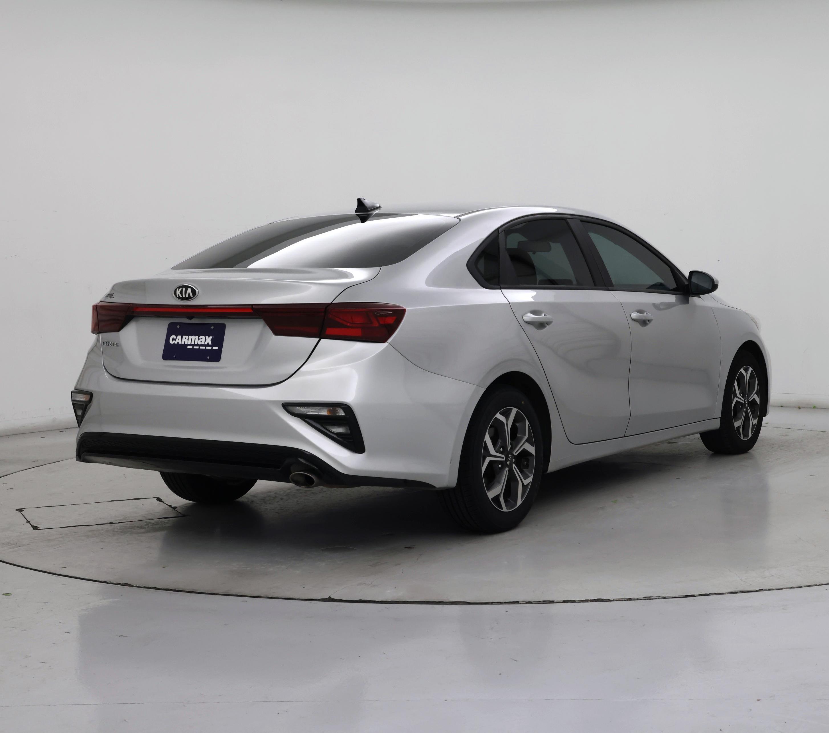 Thumbnail: 2021 Kia Forte - 8