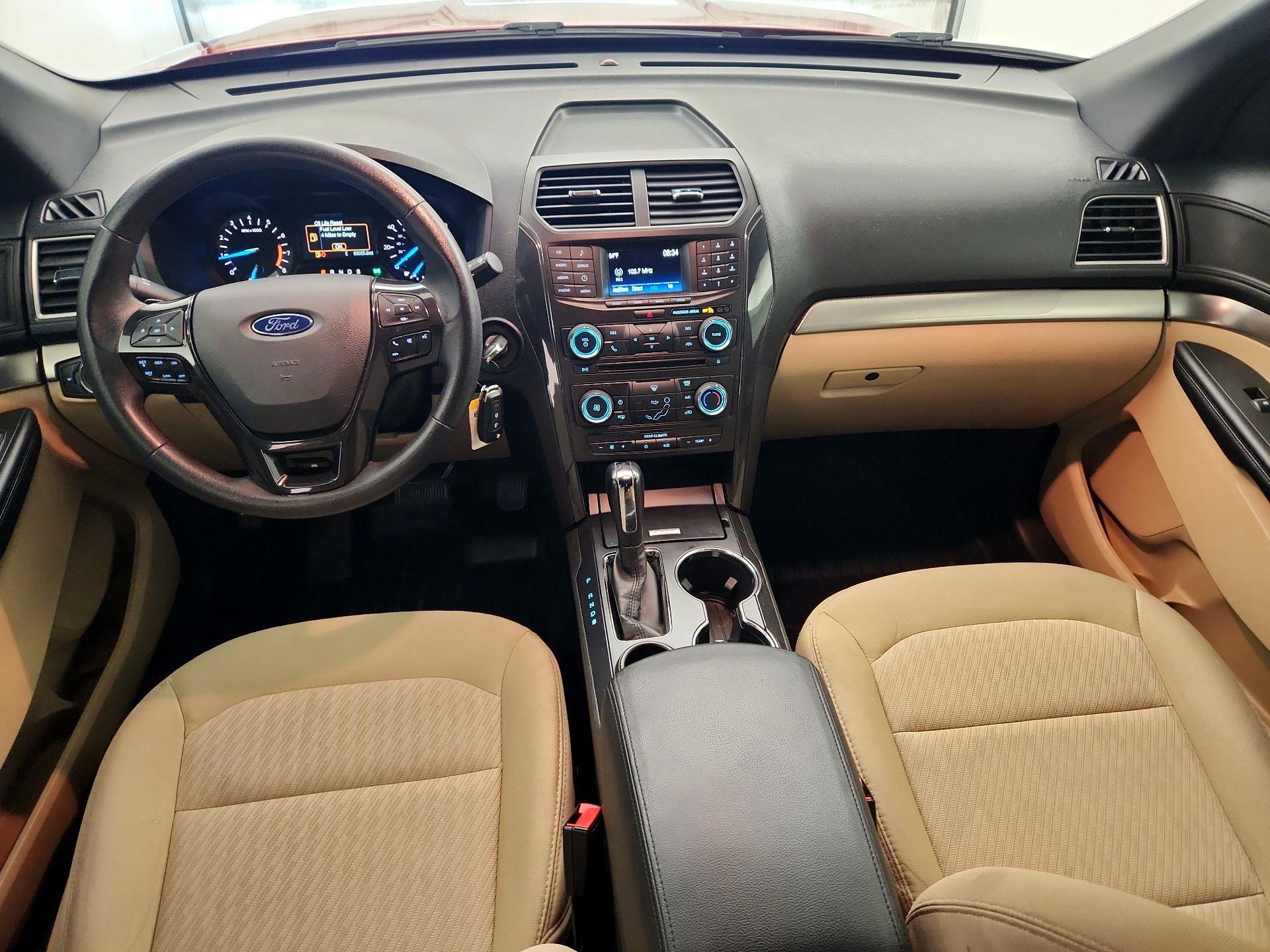 Thumbnail: 2017 Ford Explorer - 9