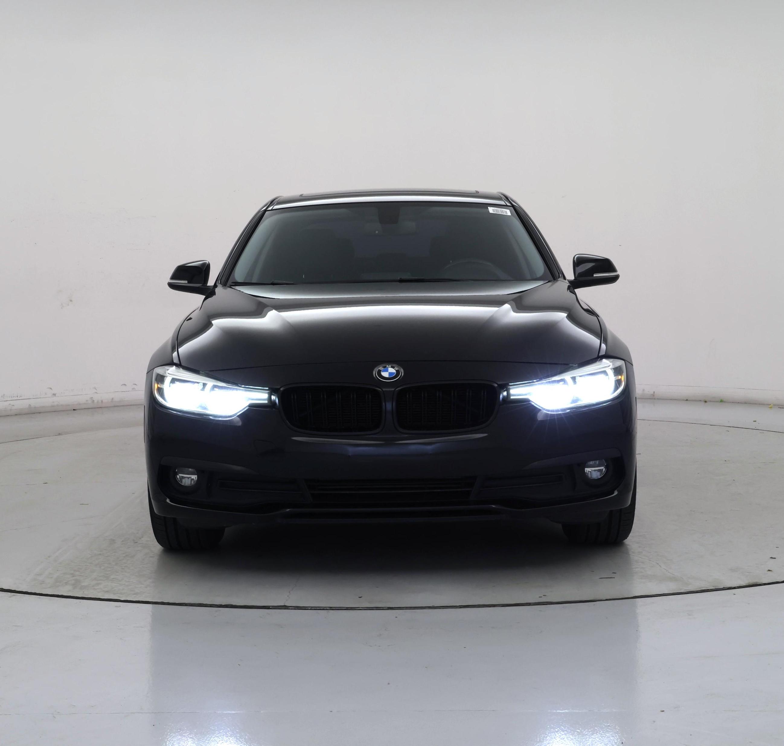 Thumbnail: 2018 BMW 3 Series - 5