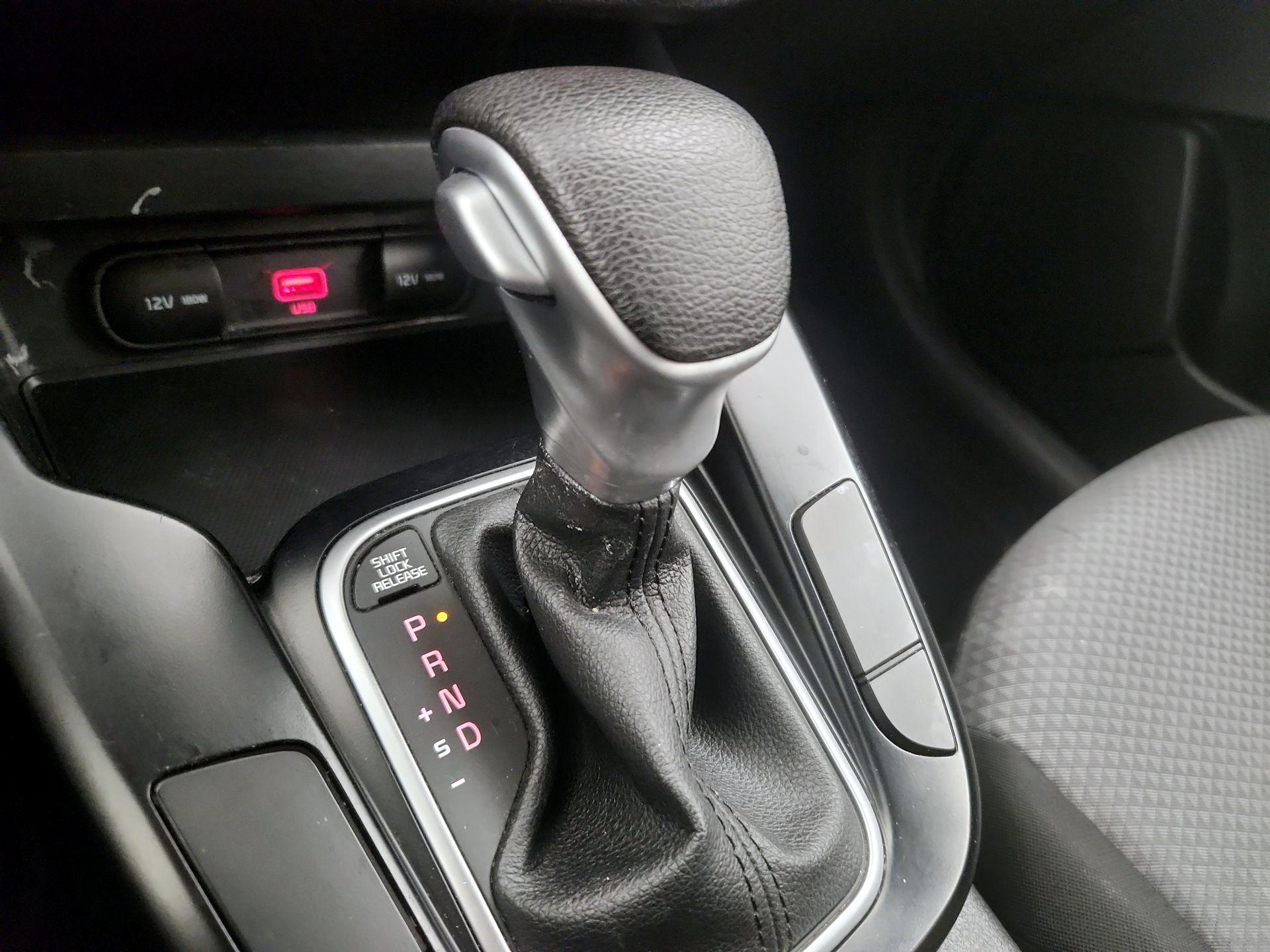 Thumbnail: 2020 Kia Soul - 17