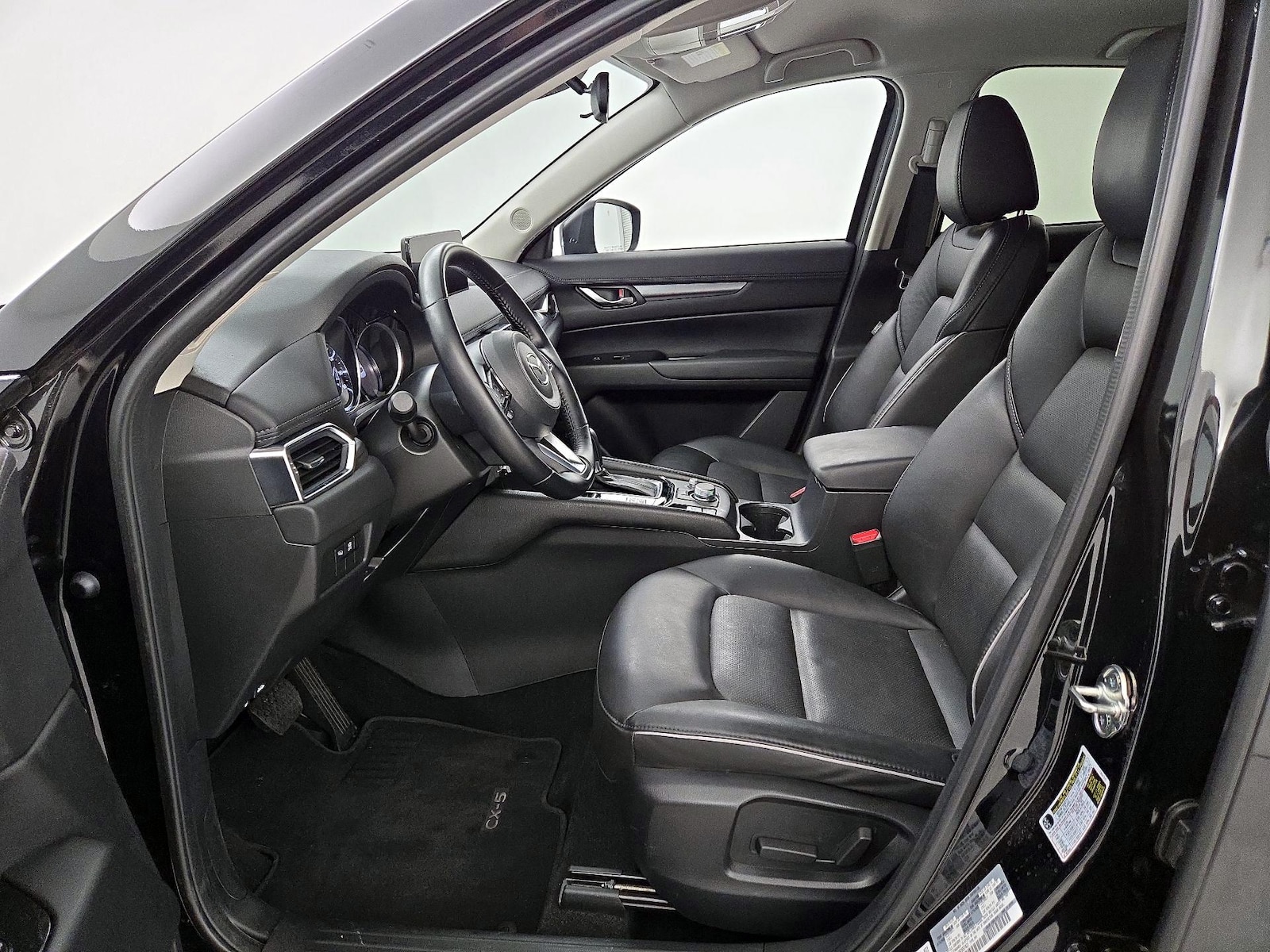 2025 Mazda CX-5 S Select Package - Photo 12