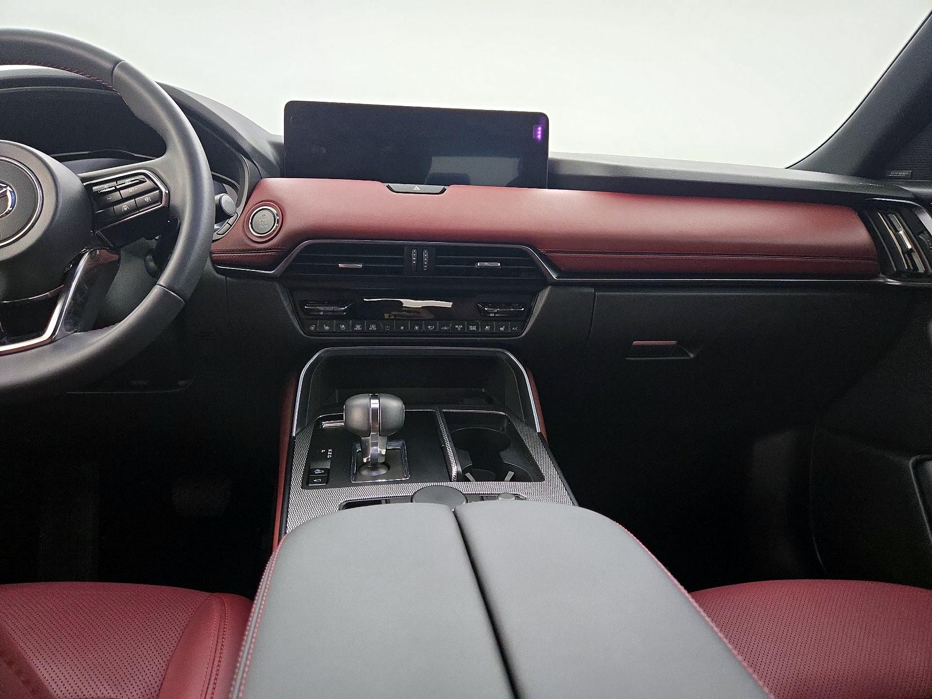 Thumbnail: 2025 Mazda CX-70 - 9