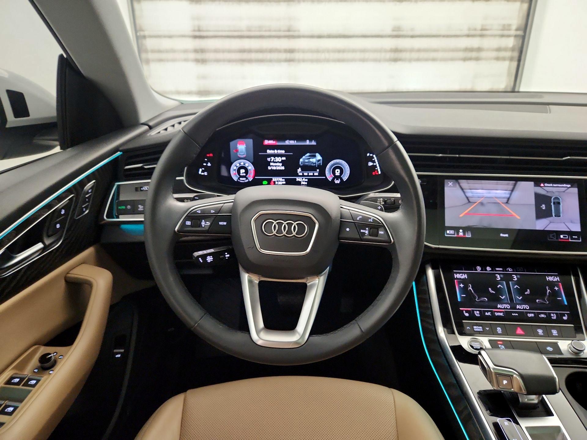 Thumbnail: 2021 Audi Q8 - 10