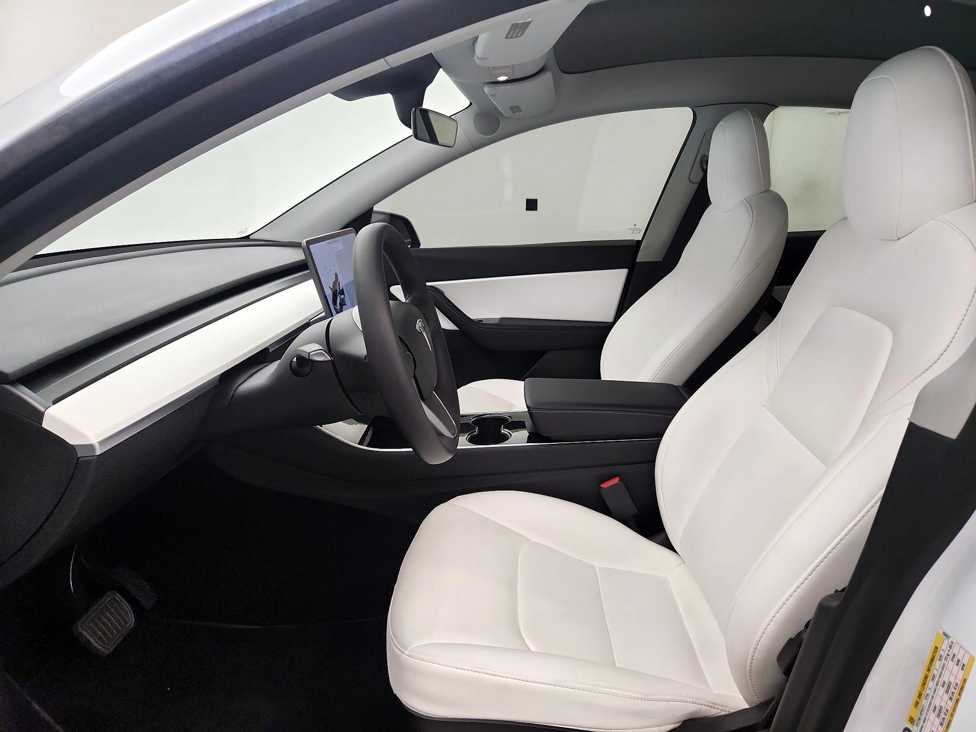 Thumbnail: 2020 Tesla Model Y - 11