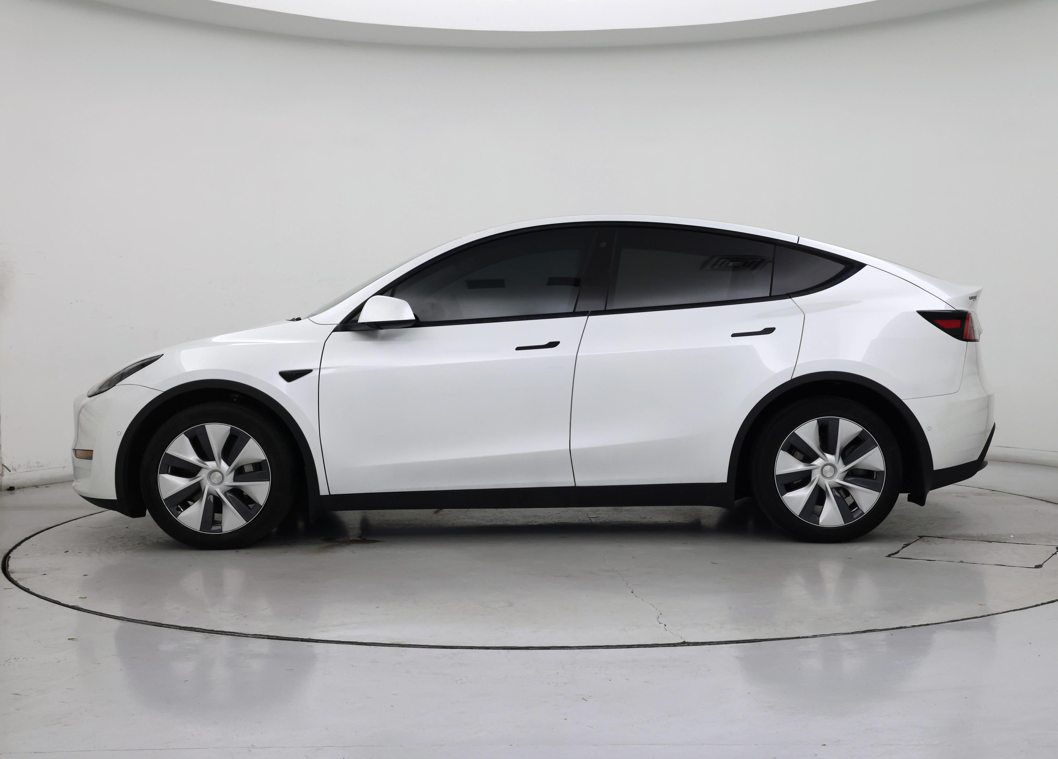 Thumbnail: 2020 Tesla Model Y - 3