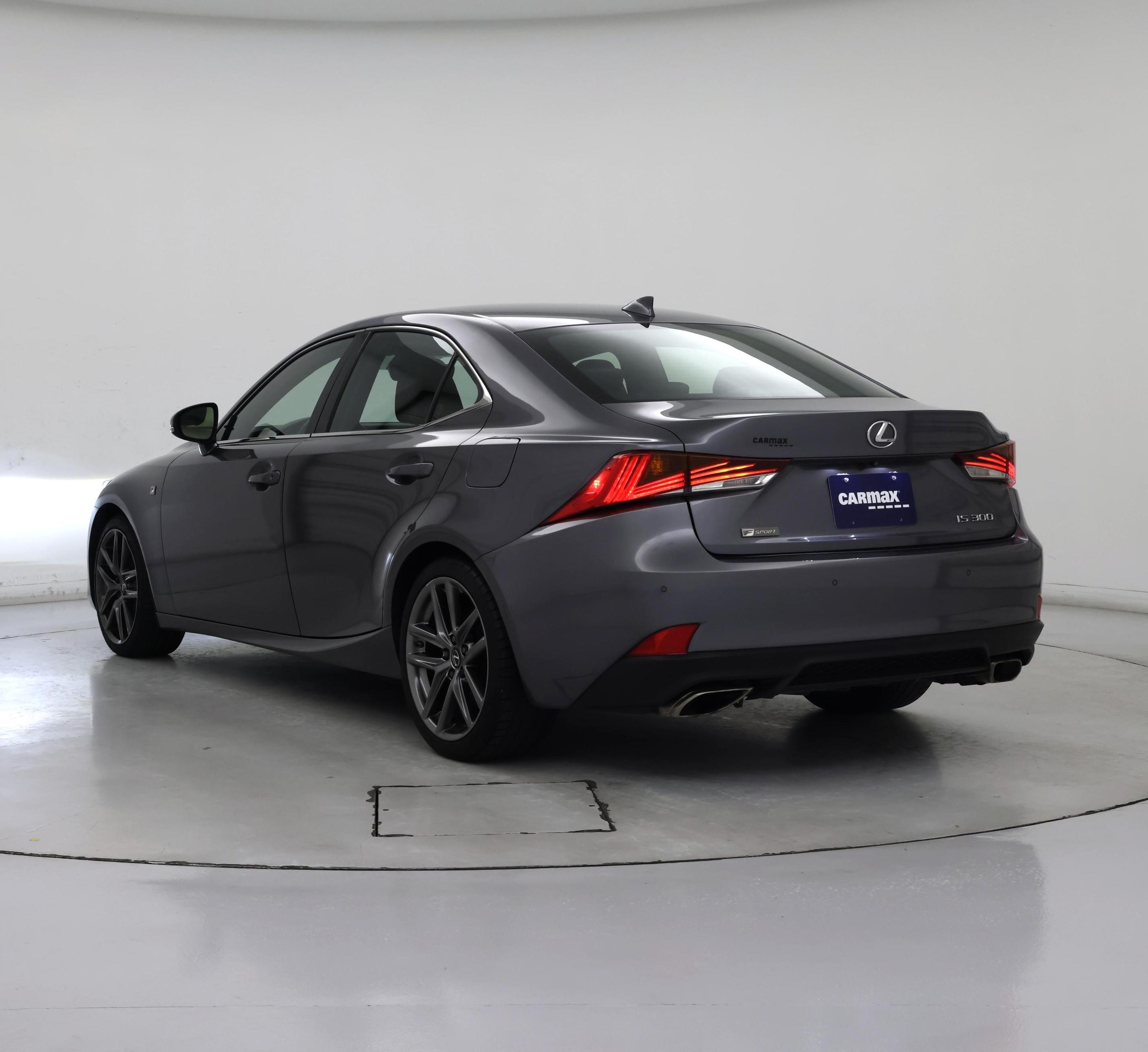 Thumbnail: 2020 Lexus IS - 2