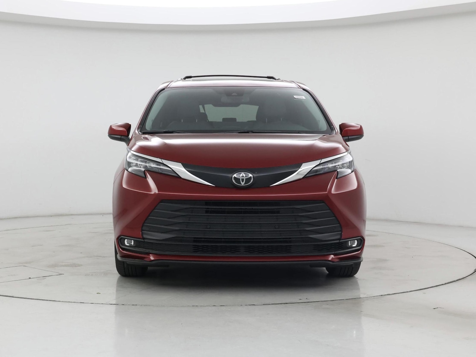 2026 Toyota Sienna XLE - Photo 6