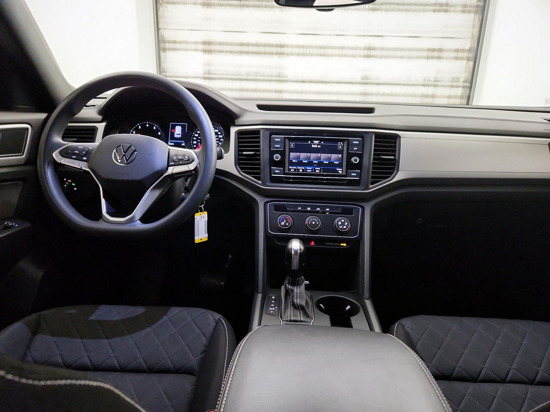 Thumbnail: 2021 Volkswagen Atlas - 9