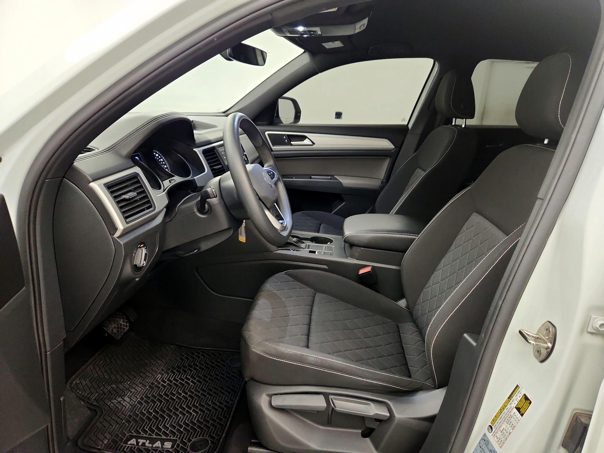 Thumbnail: 2021 Volkswagen Atlas - 11