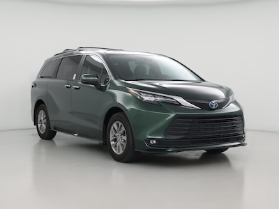 2025 Toyota Sienna XLE