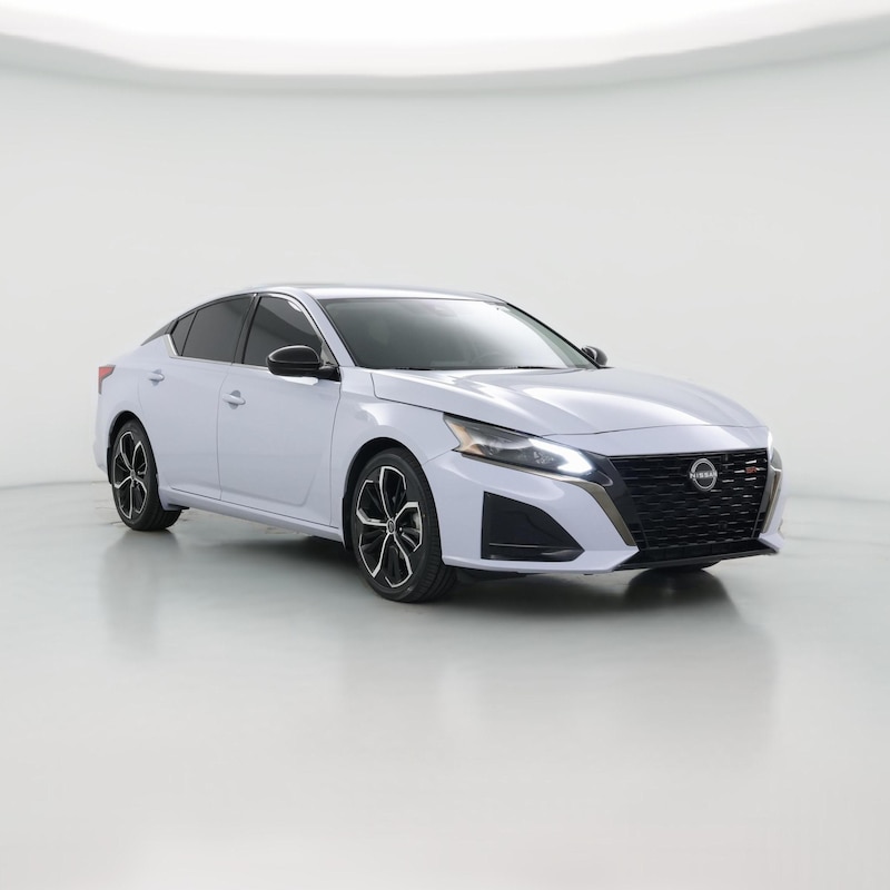 2023 Nissan Altima SR