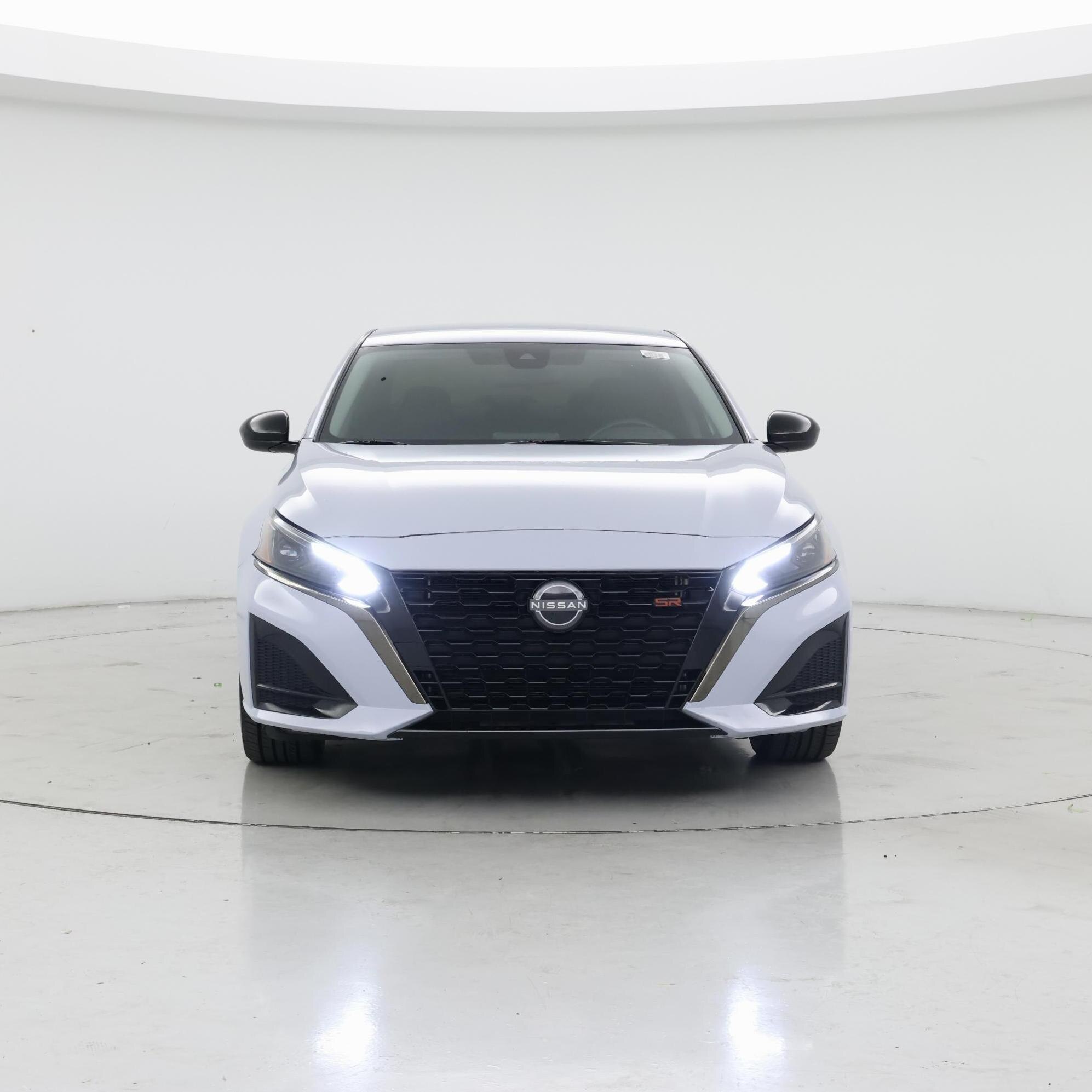 Thumbnail: 2023 Nissan Altima - 5