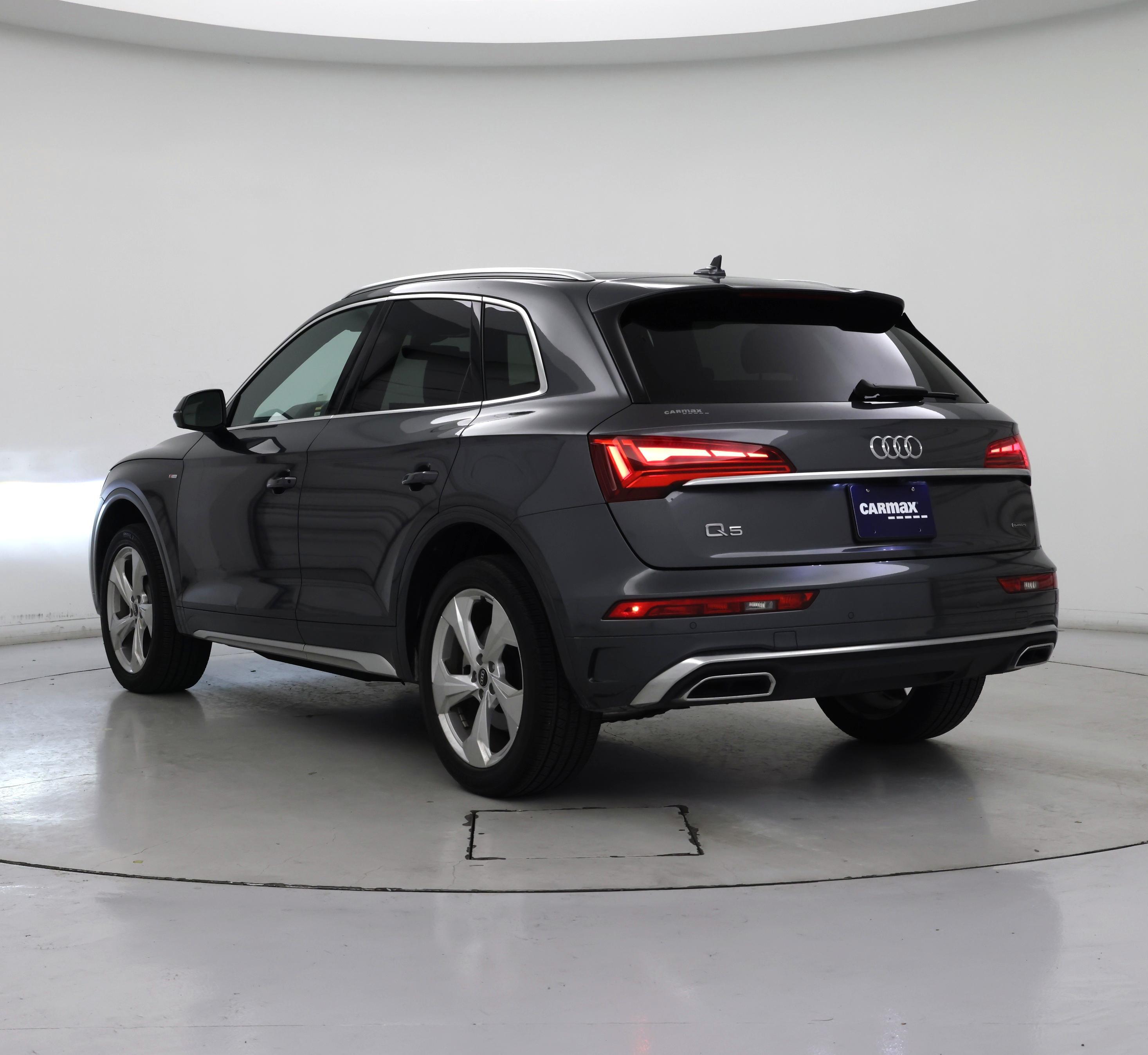 Thumbnail: 2022 Audi Q5 - 2