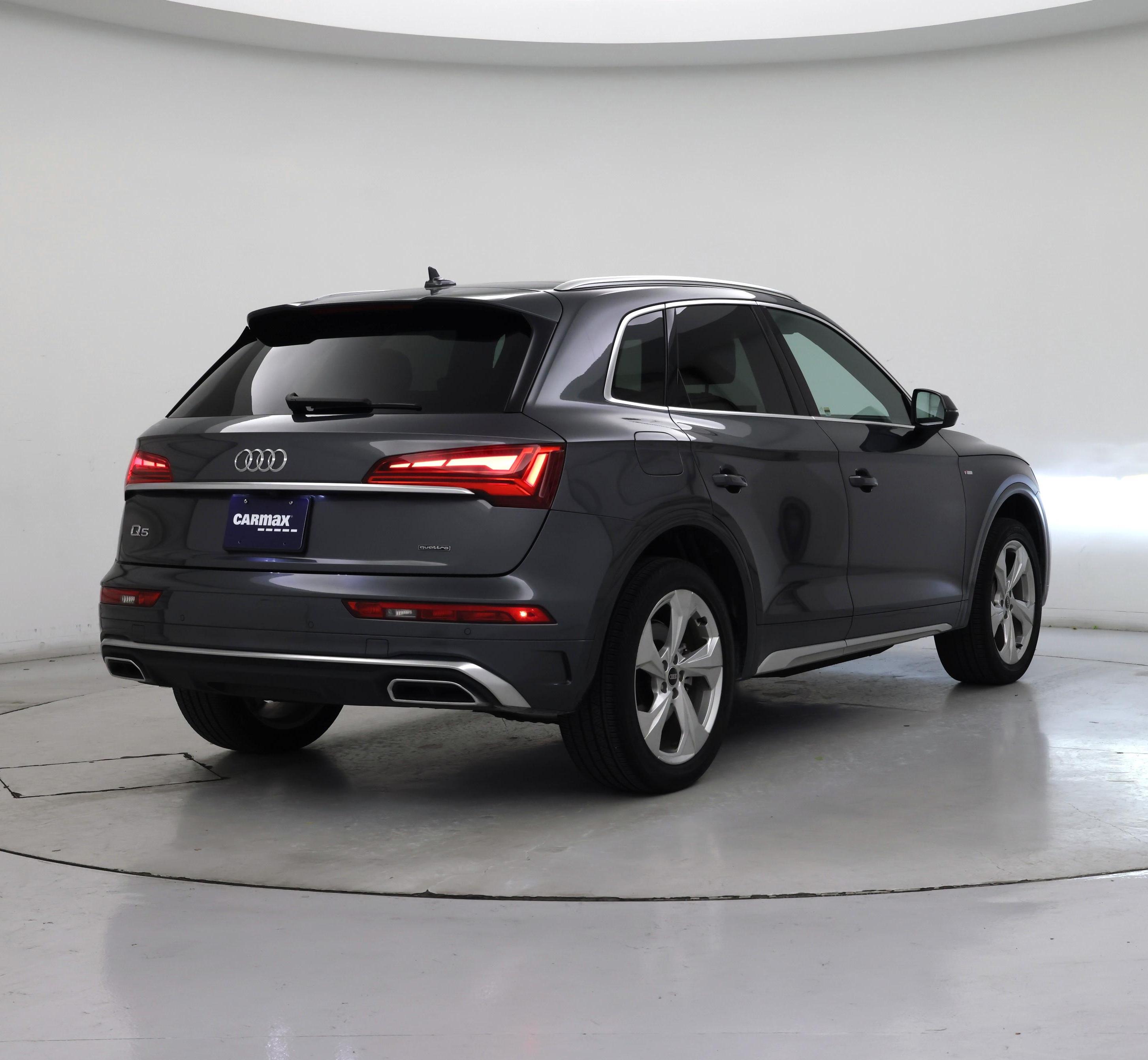 Thumbnail: 2022 Audi Q5 - 8