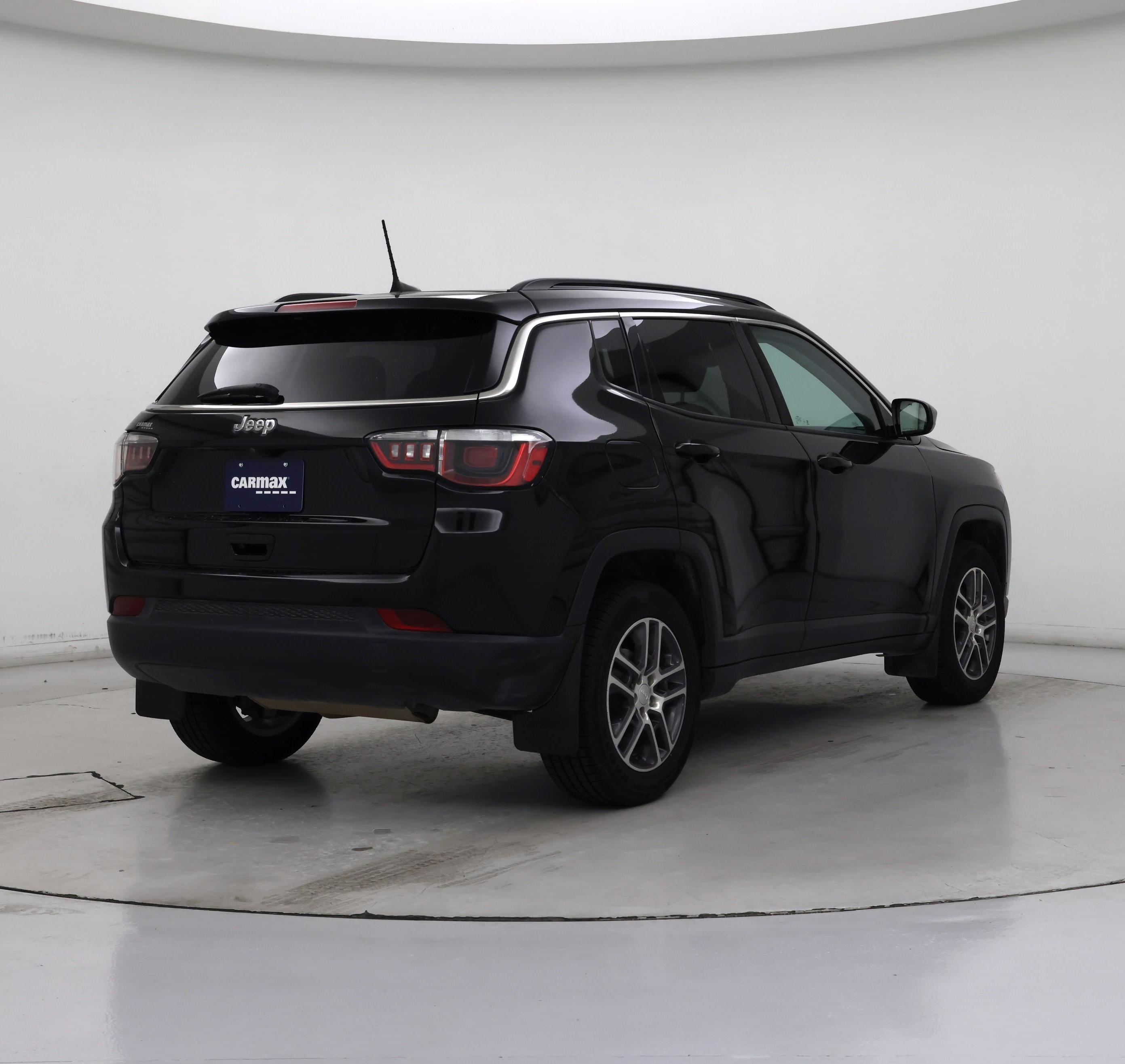 Thumbnail: 2020 Jeep Compass - 8