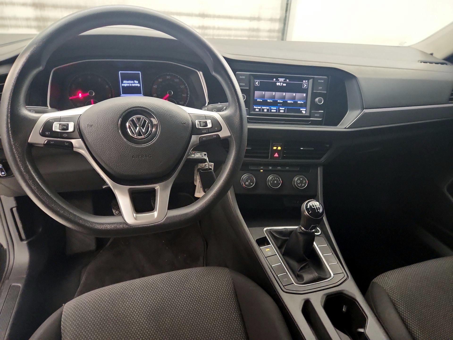 Thumbnail: 2021 Volkswagen Jetta - 9