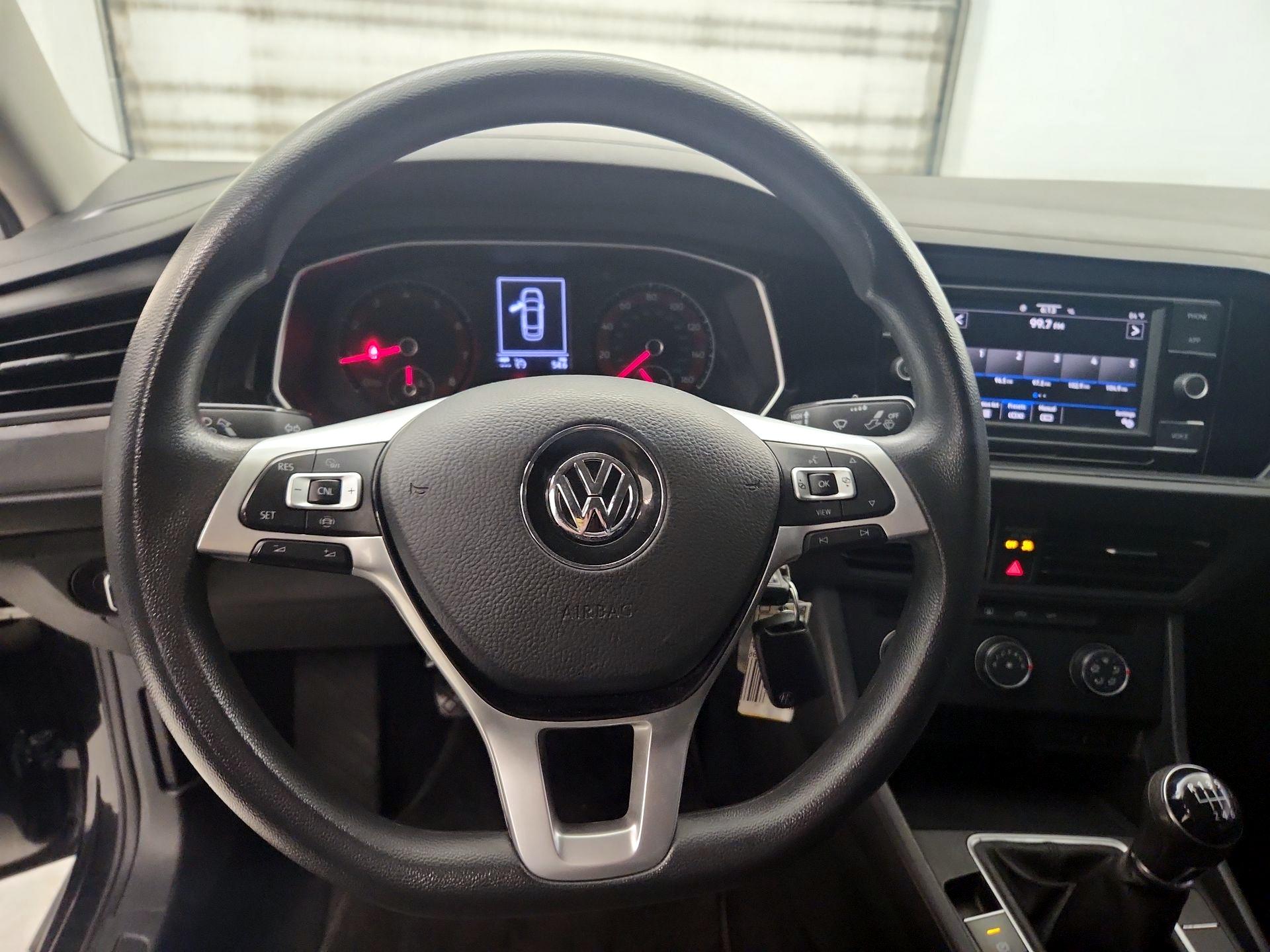 Thumbnail: 2021 Volkswagen Jetta - 10