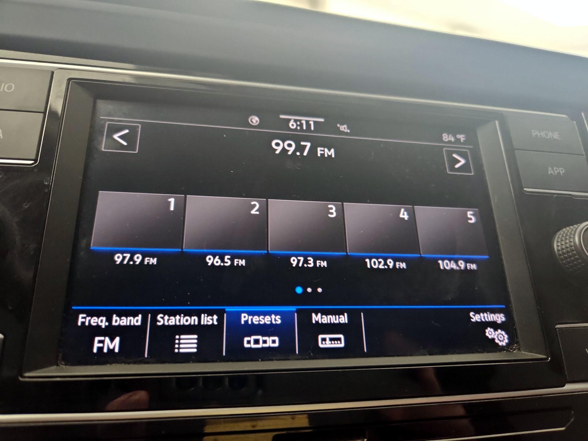 Thumbnail: 2021 Volkswagen Jetta - 15