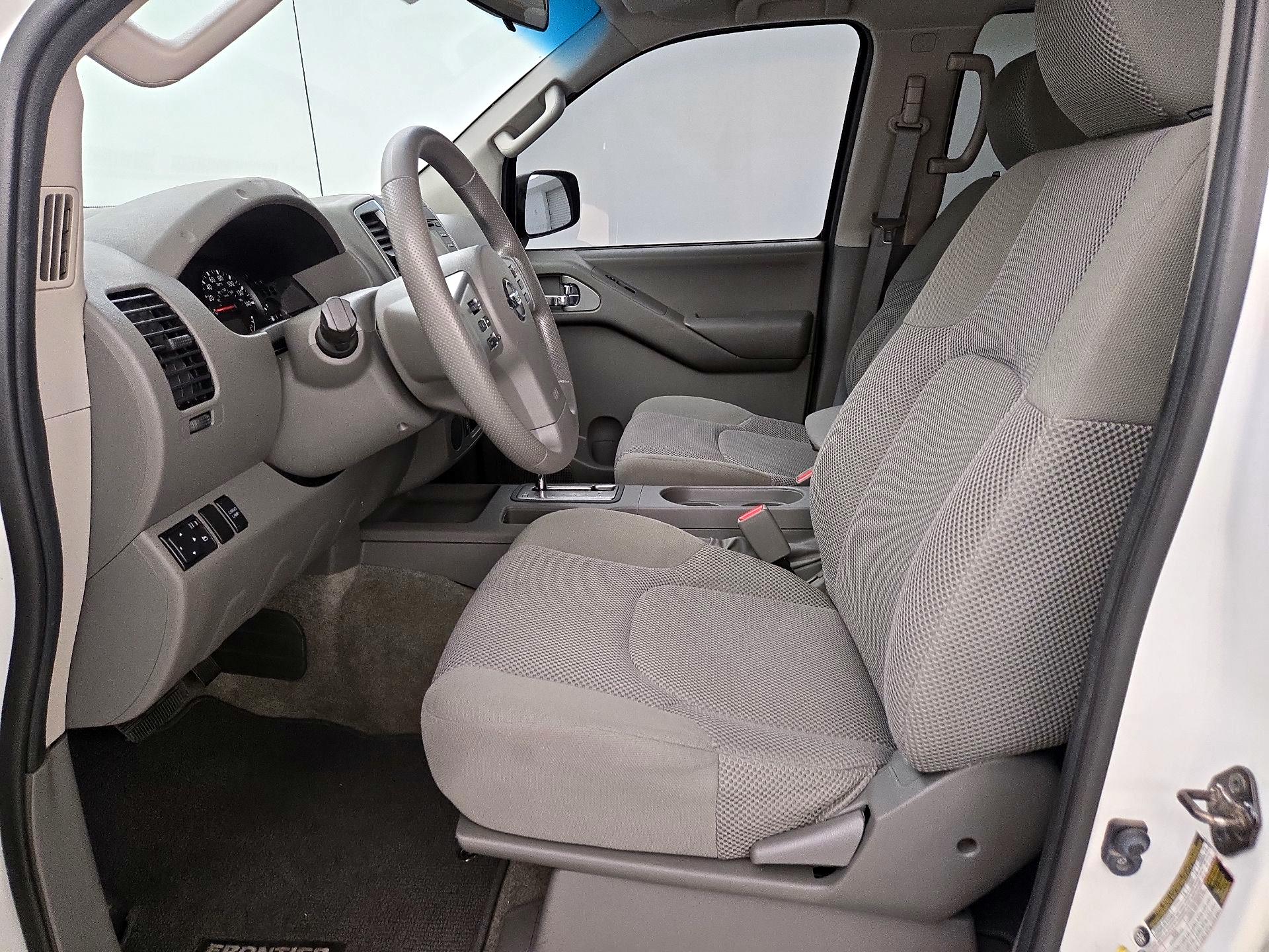 Thumbnail: 2014 Nissan Frontier - 11