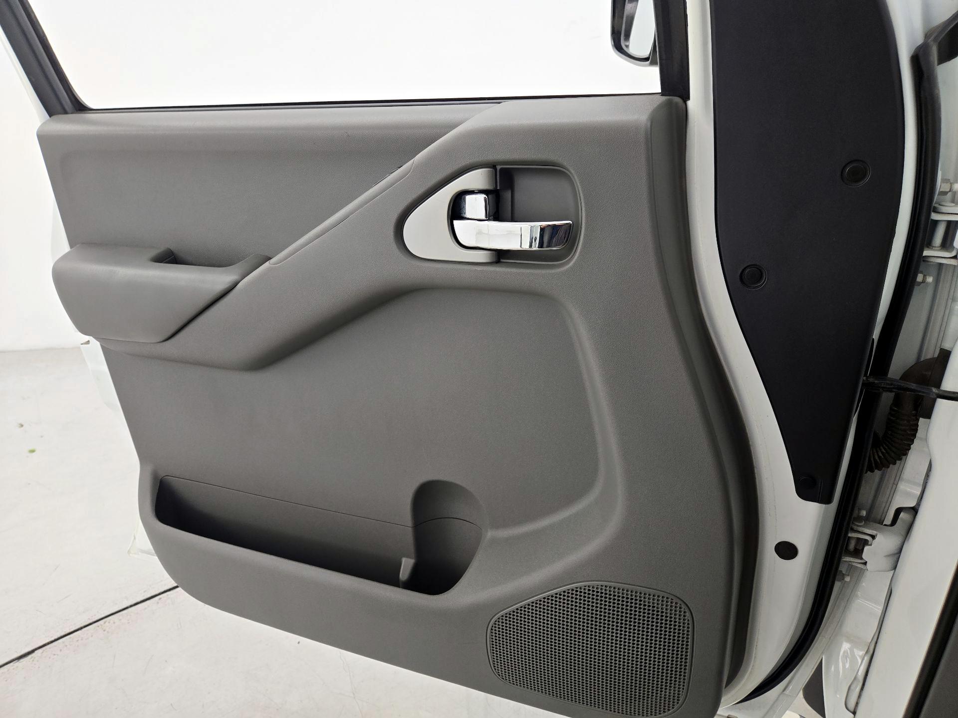Thumbnail: 2014 Nissan Frontier - 12