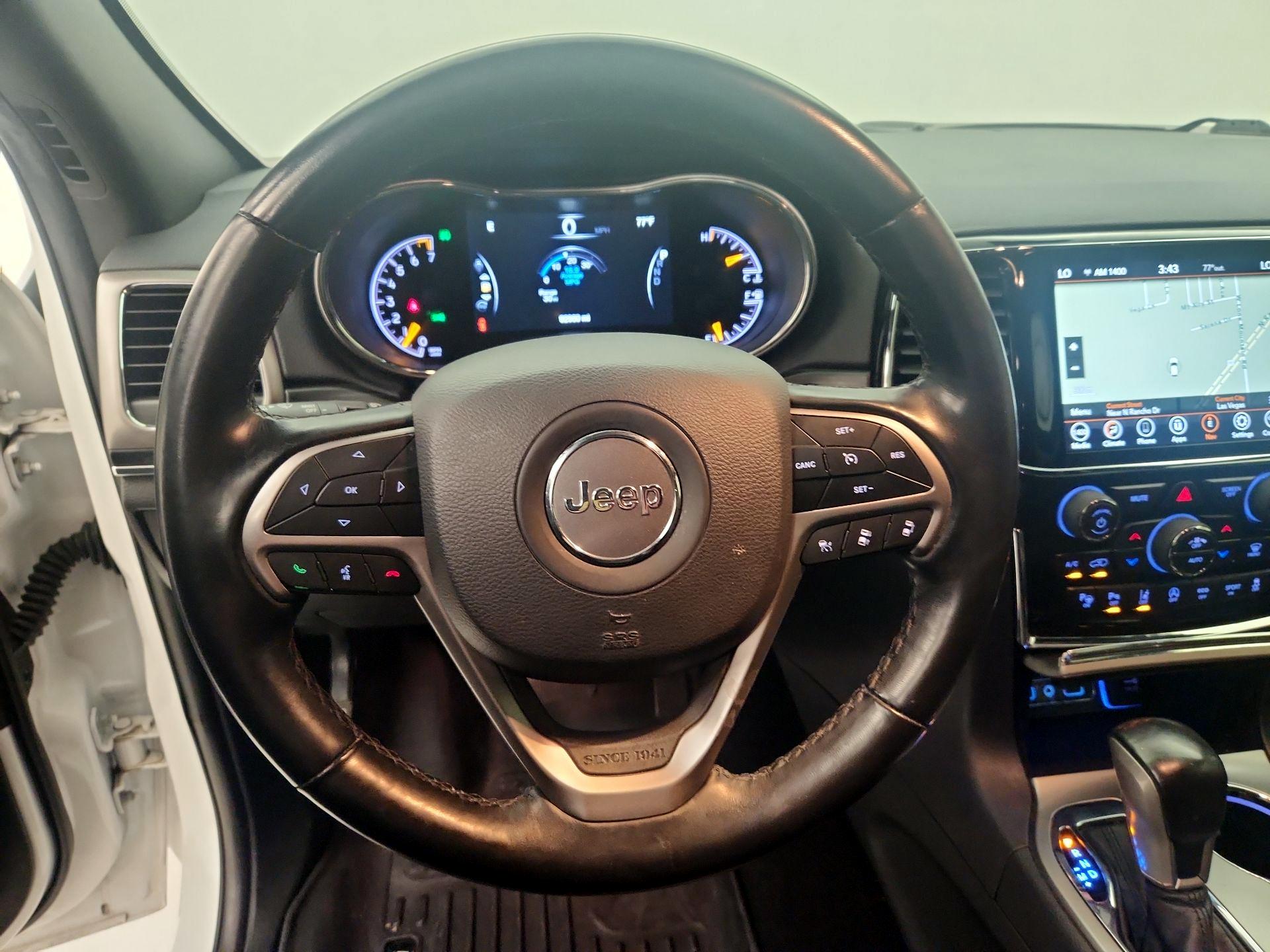 Thumbnail: 2020 Jeep Grand Cherokee - 10
