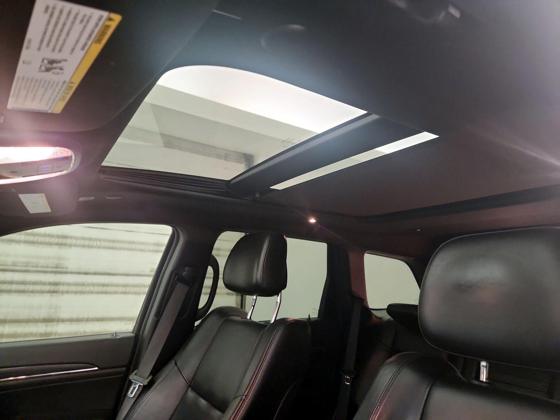 Thumbnail: 2020 Jeep Grand Cherokee - 20