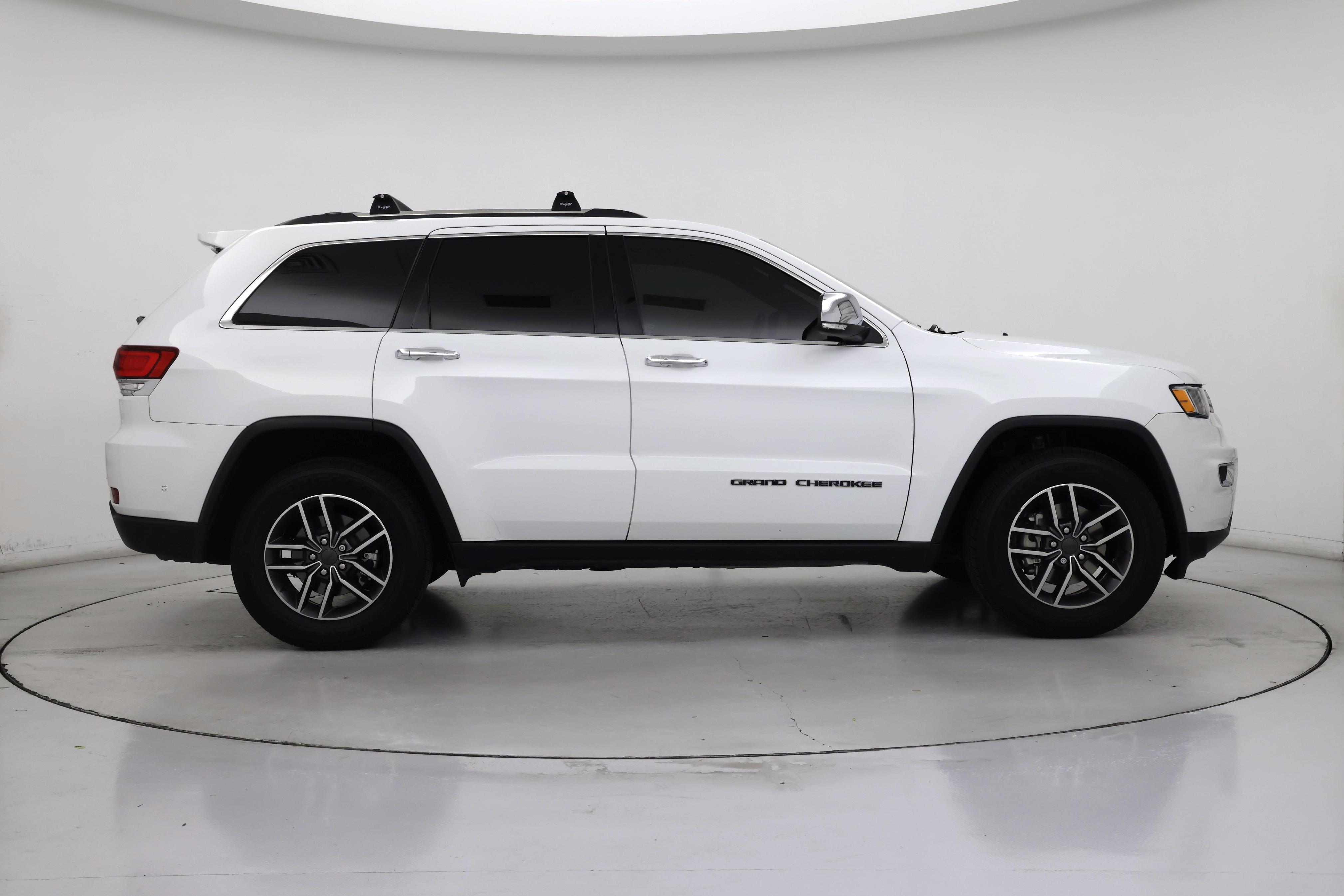 Thumbnail: 2020 Jeep Grand Cherokee - 7