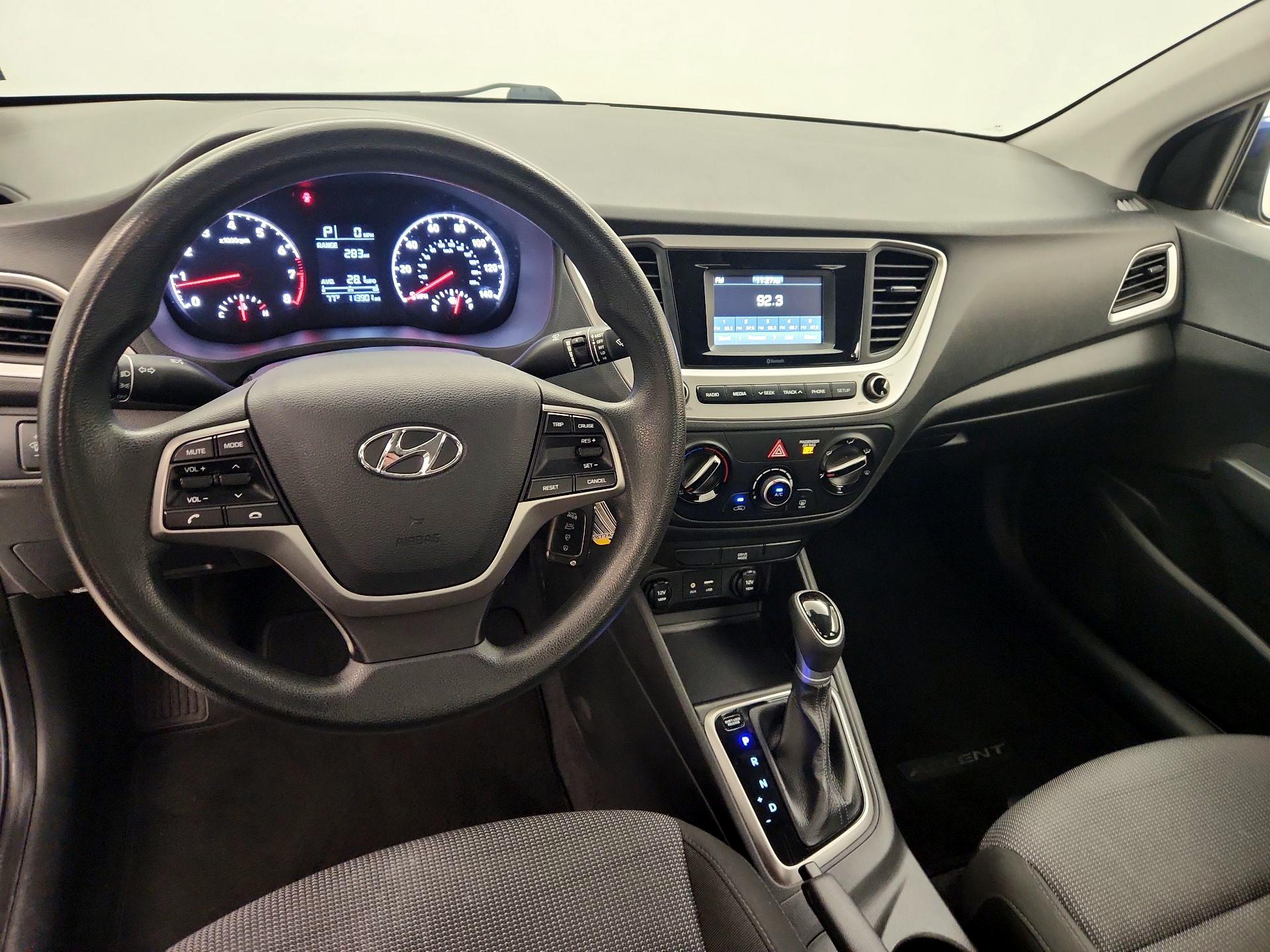 Thumbnail: 2022 Hyundai Accent - 9