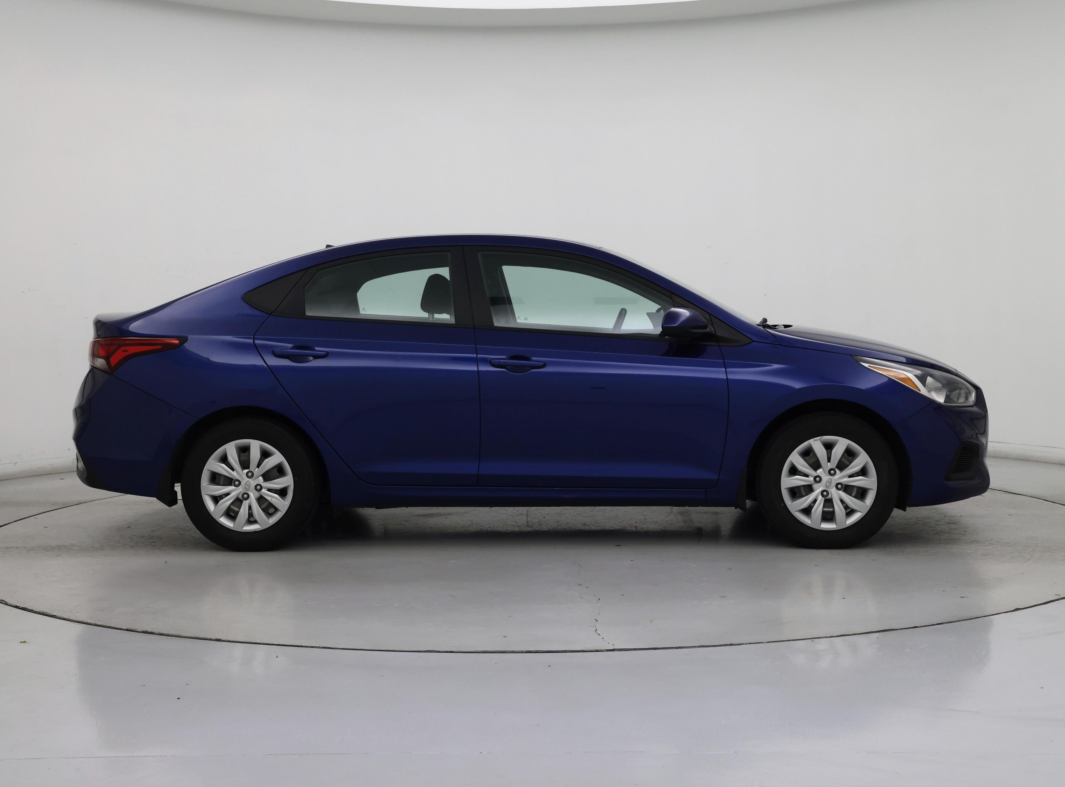 Thumbnail: 2022 Hyundai Accent - 7
