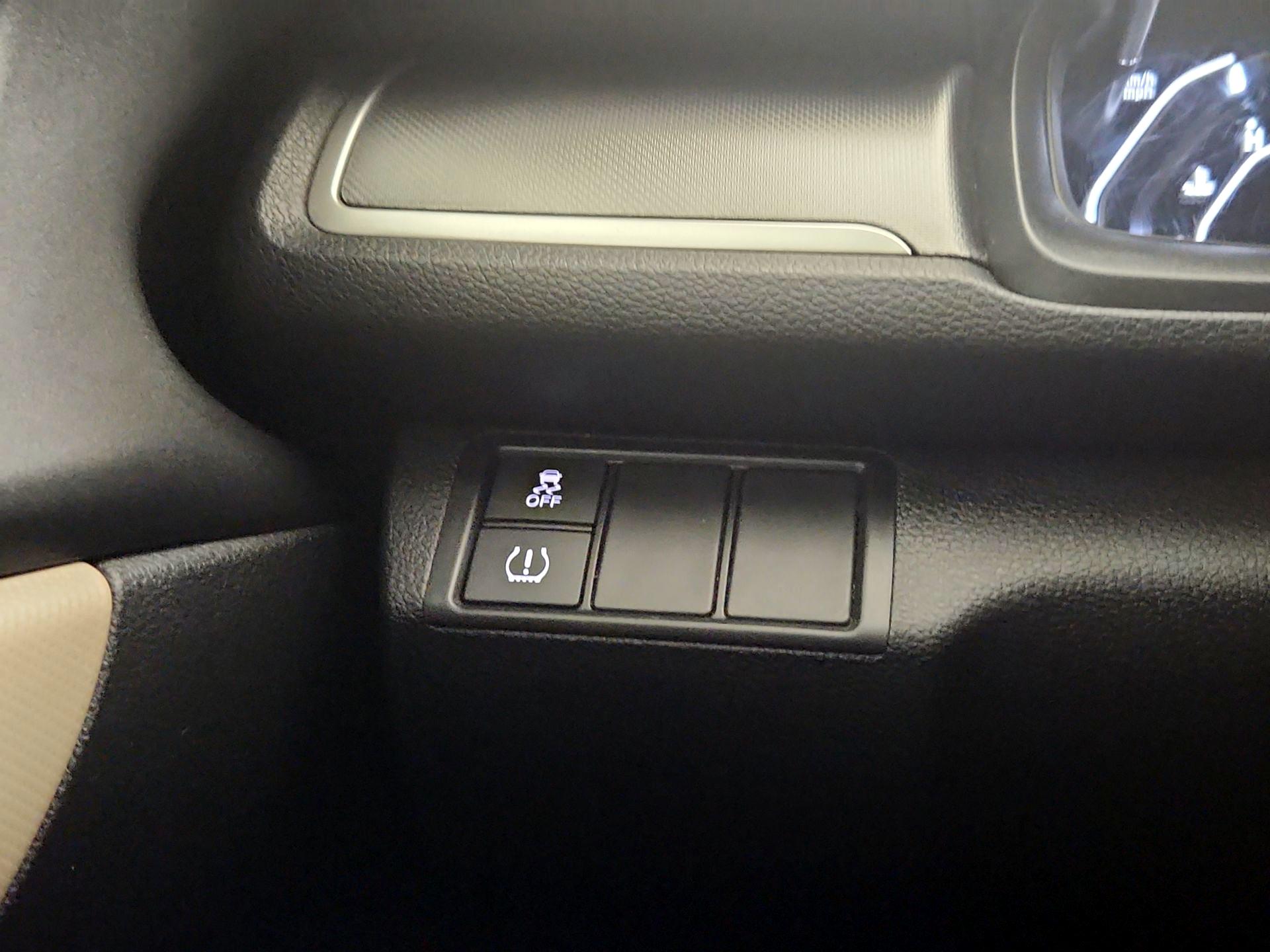 Thumbnail: 2016 Honda Civic - 13