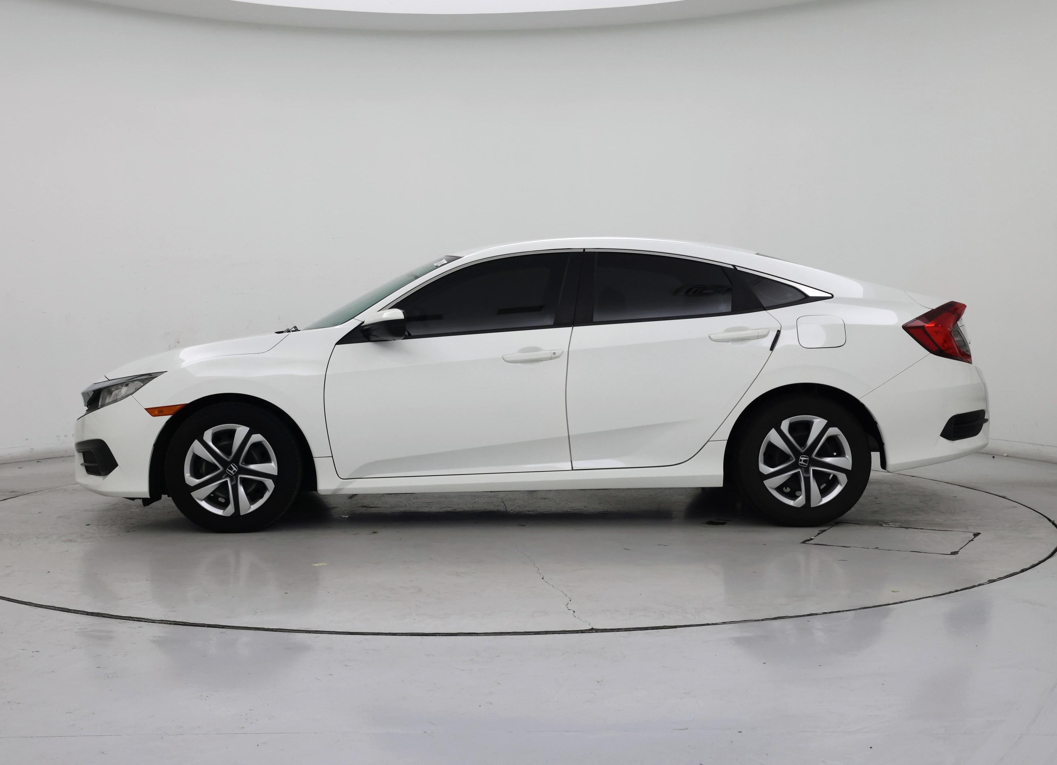 Thumbnail: 2016 Honda Civic - 3