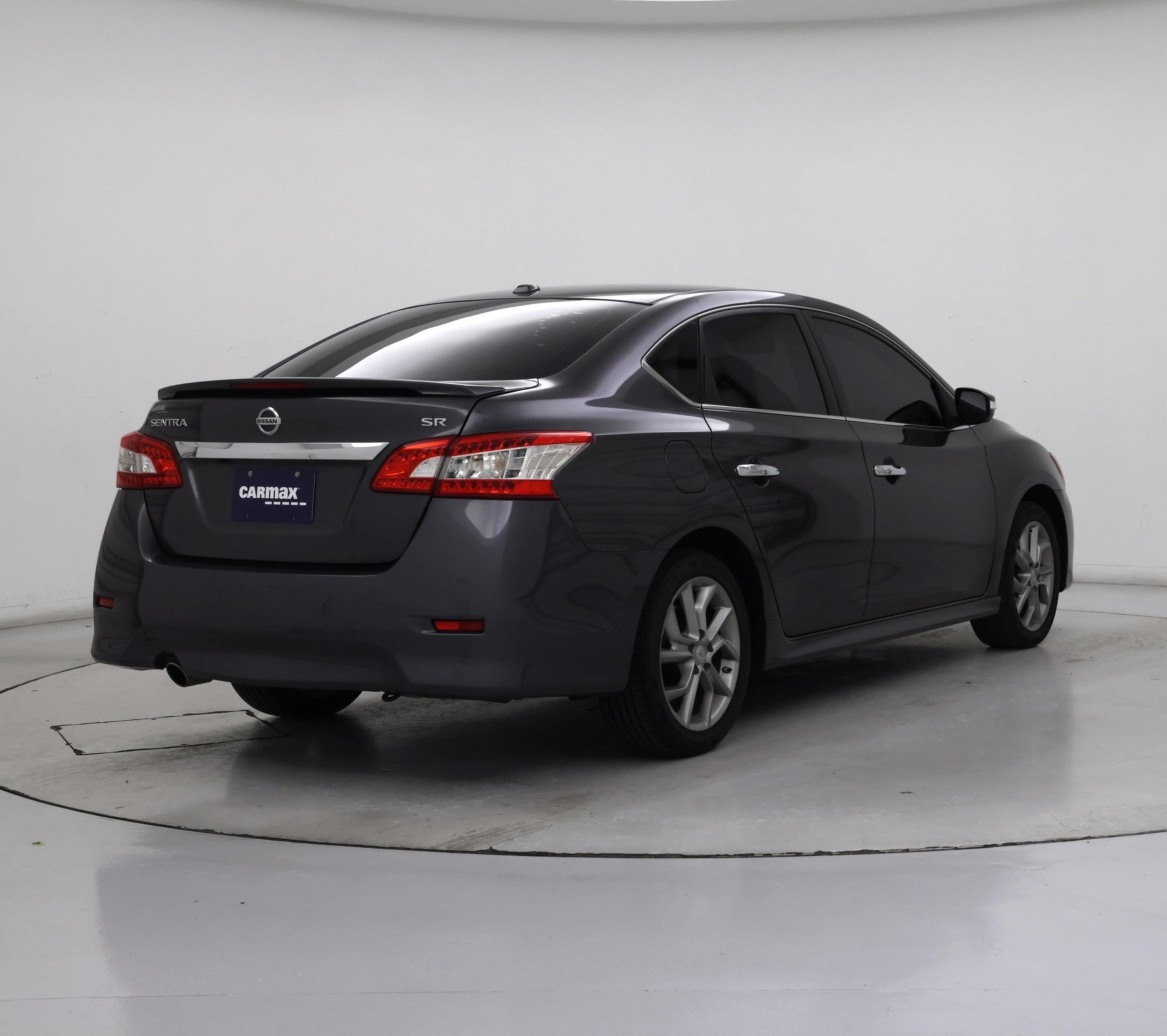 Thumbnail: 2015 Nissan Sentra - 8