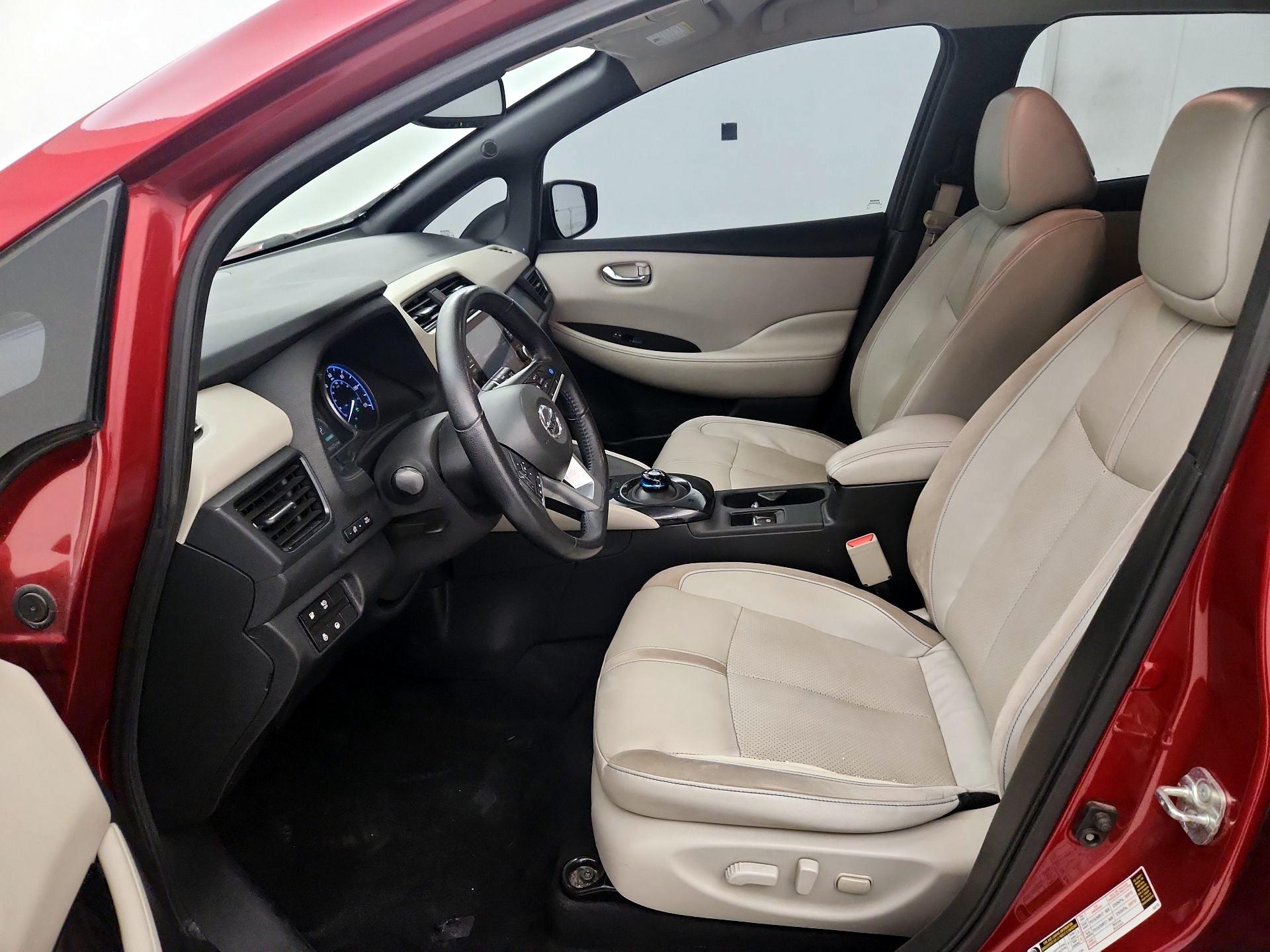 Thumbnail: 2019 Nissan Leaf - 11