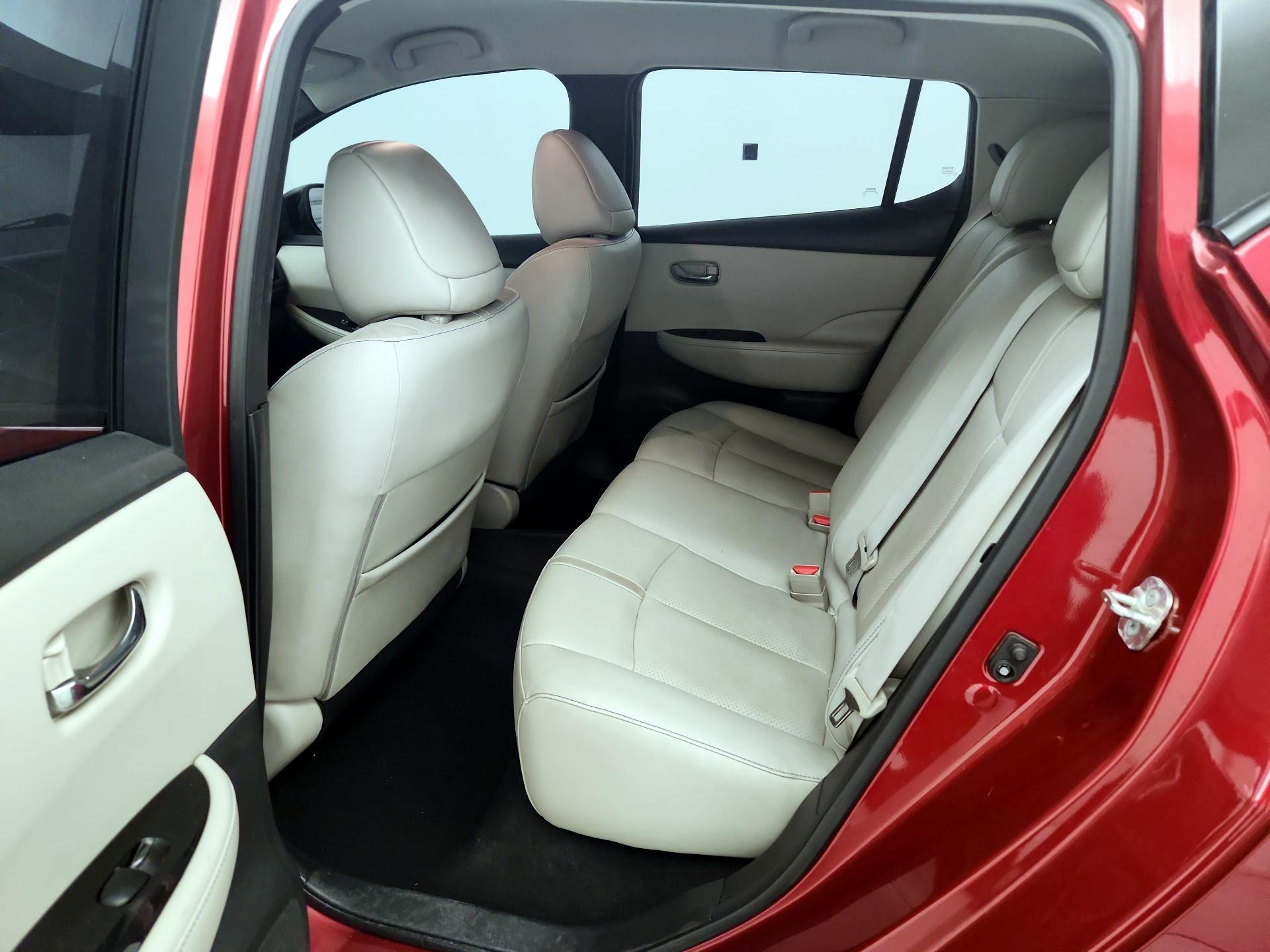 Thumbnail: 2019 Nissan Leaf - 19