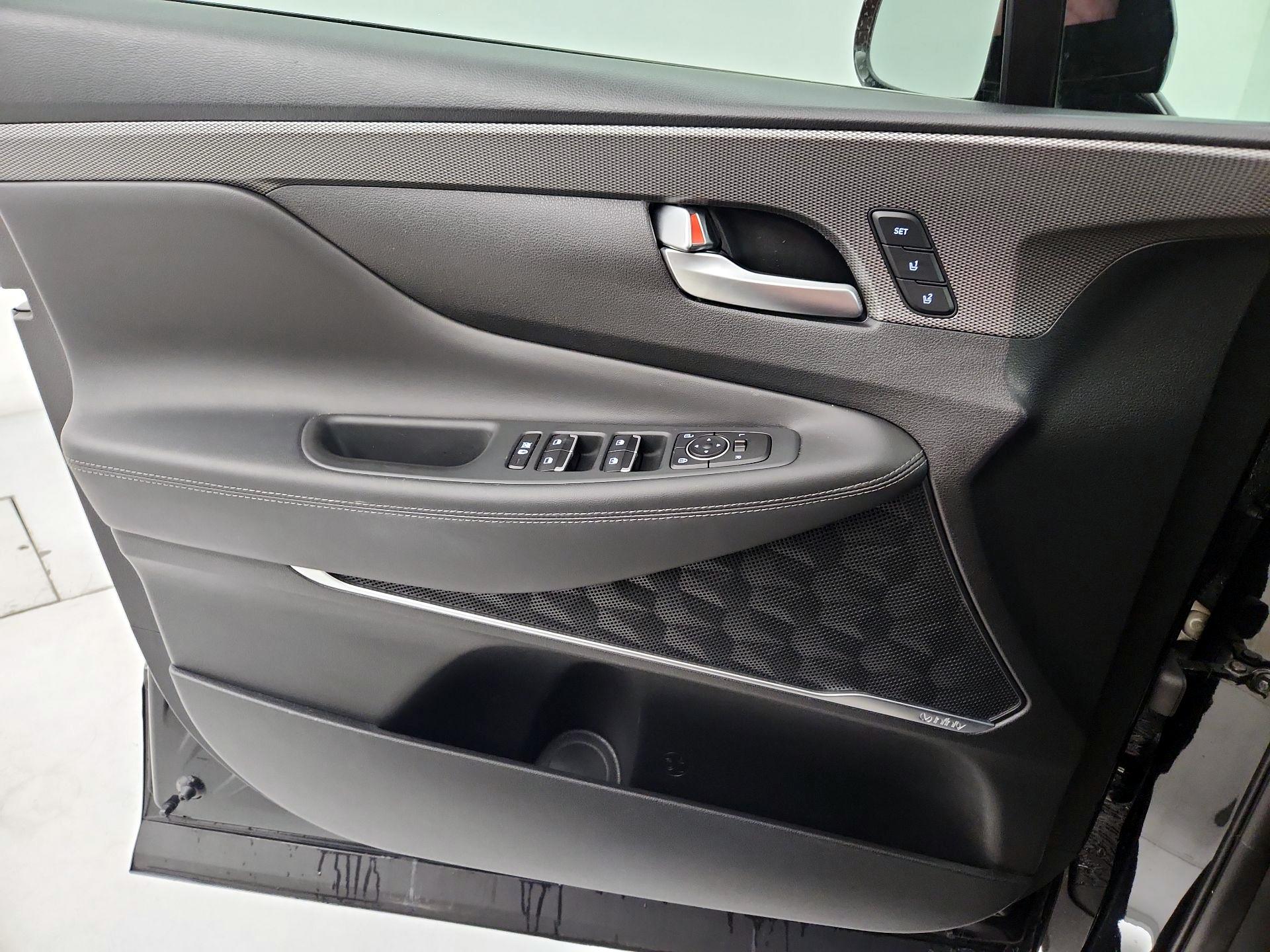 Thumbnail: 2020 Hyundai Santa Fe - 12