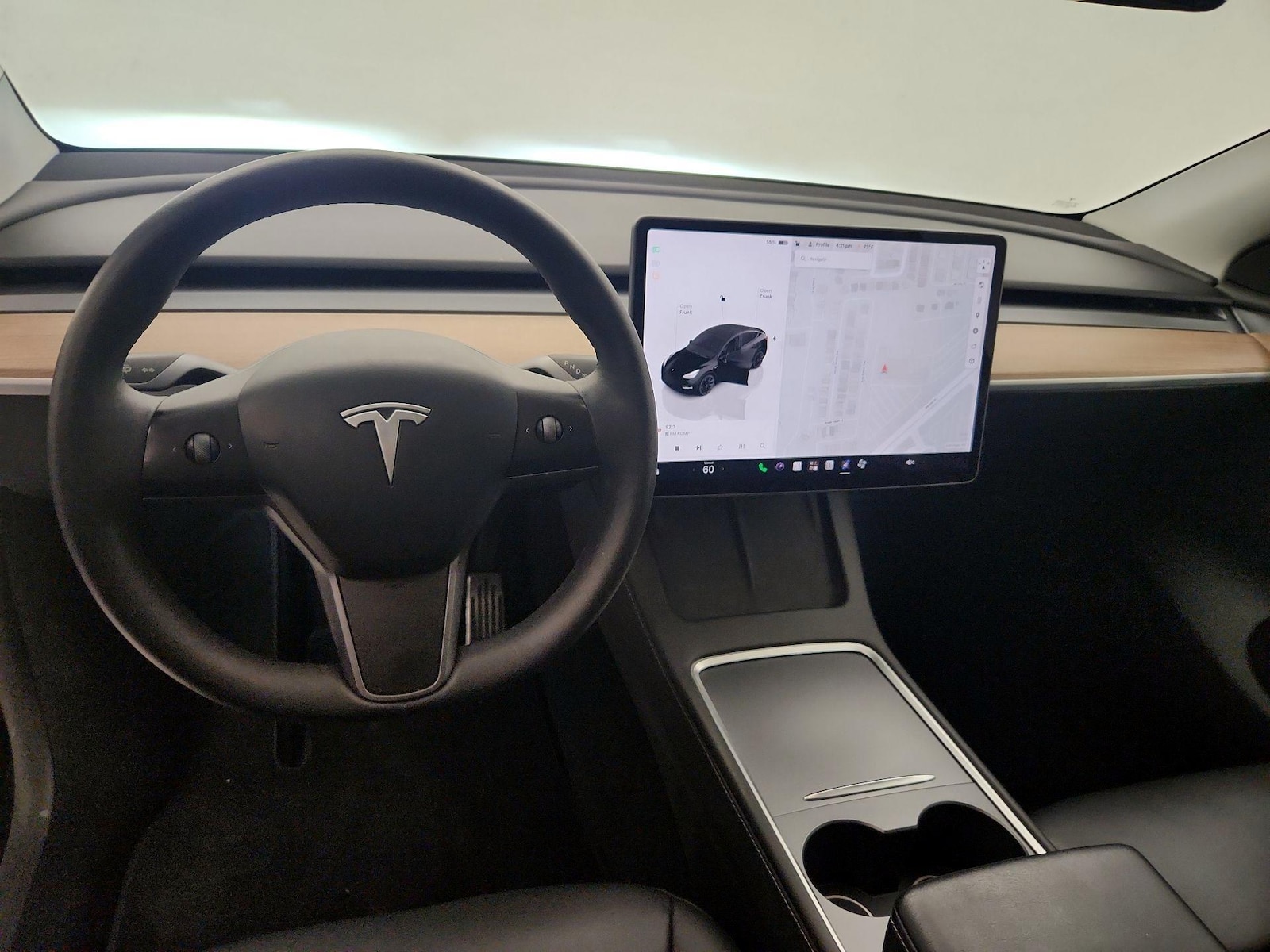 2023 Tesla Model Y Long Range - Photo 10