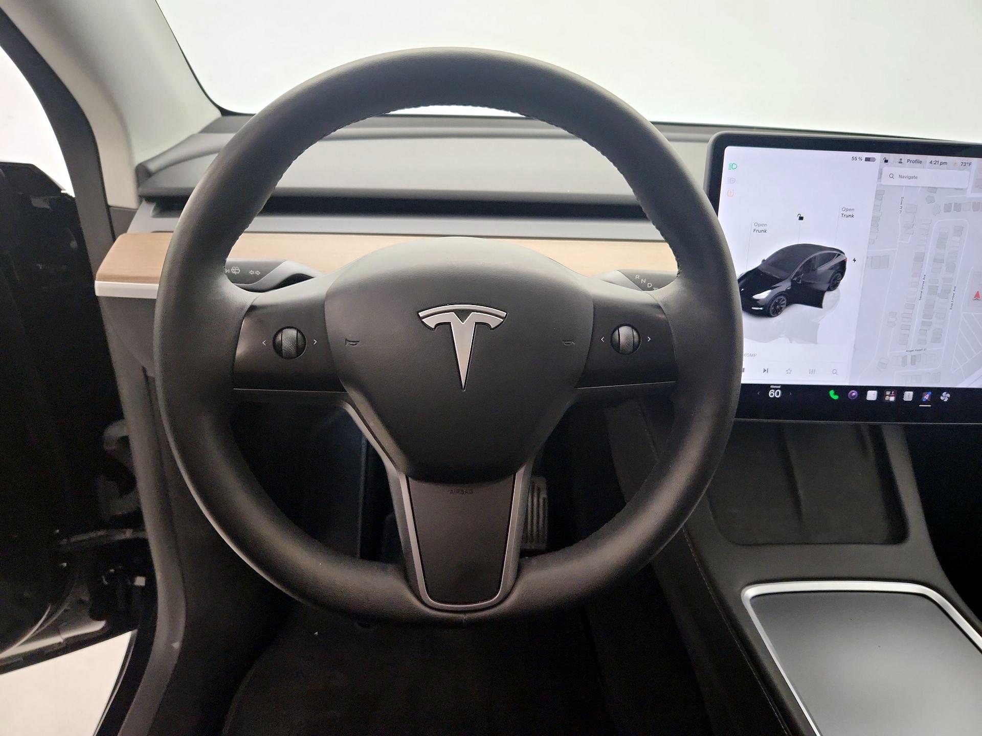 Thumbnail: 2023 Tesla Model Y - 10