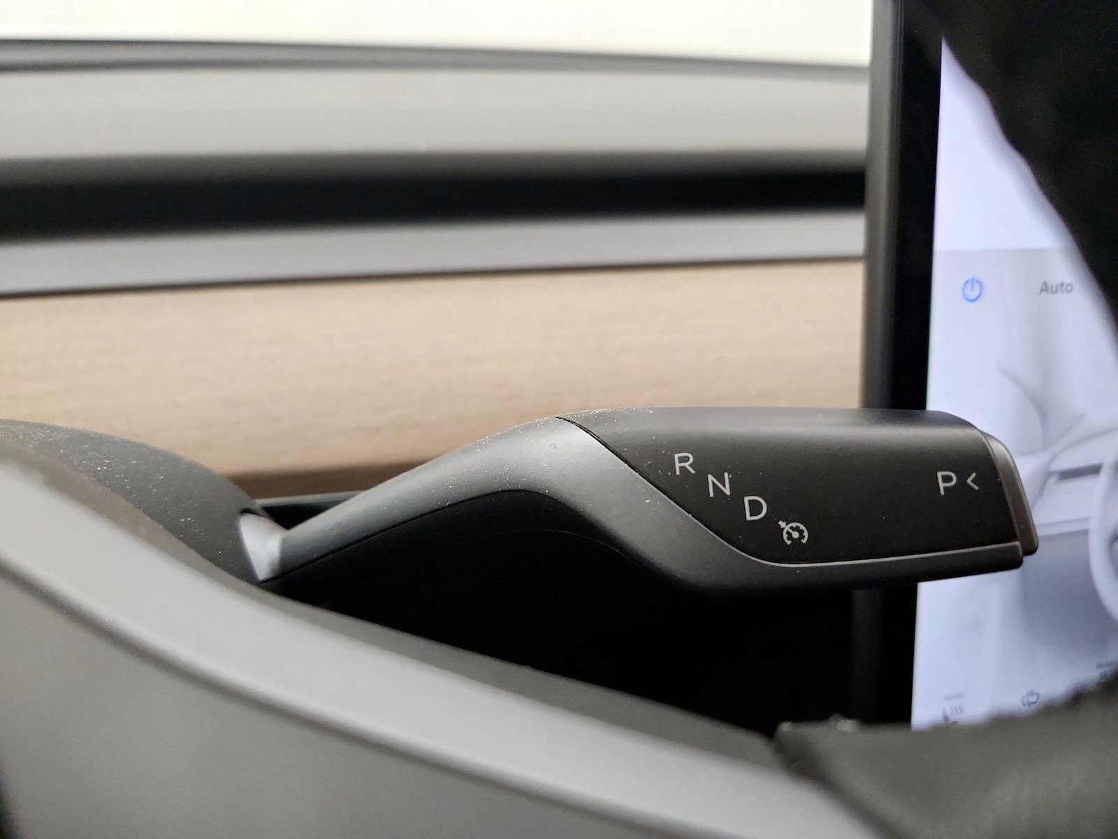 2023 Tesla Model Y Long Range - Photo 18
