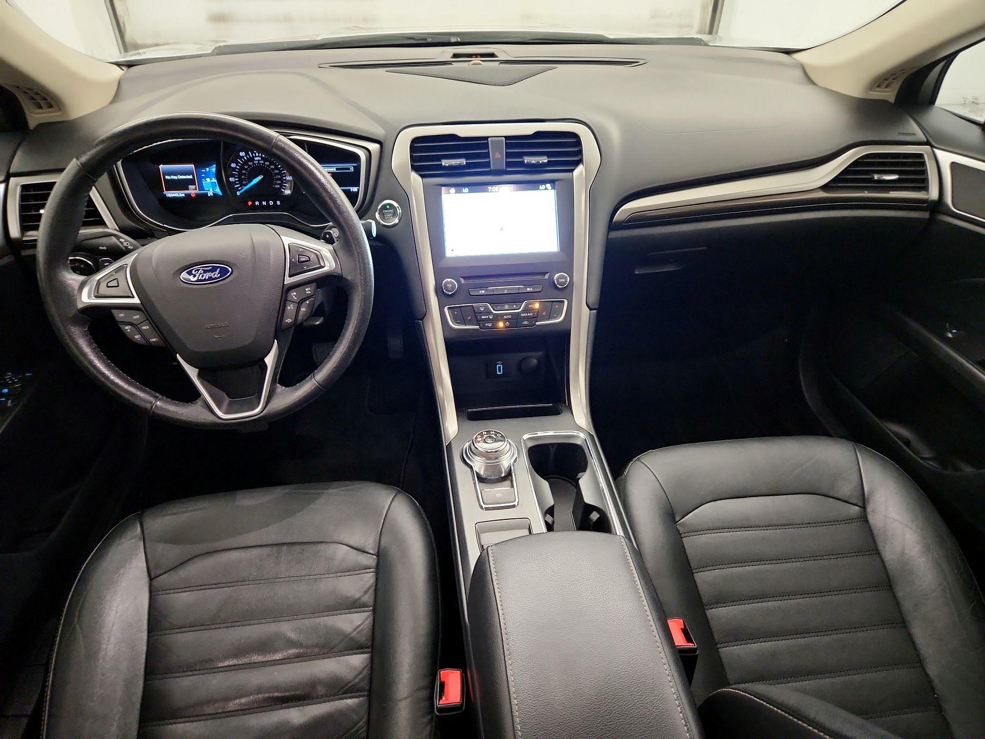 Thumbnail: 2017 Ford Fusion - 9