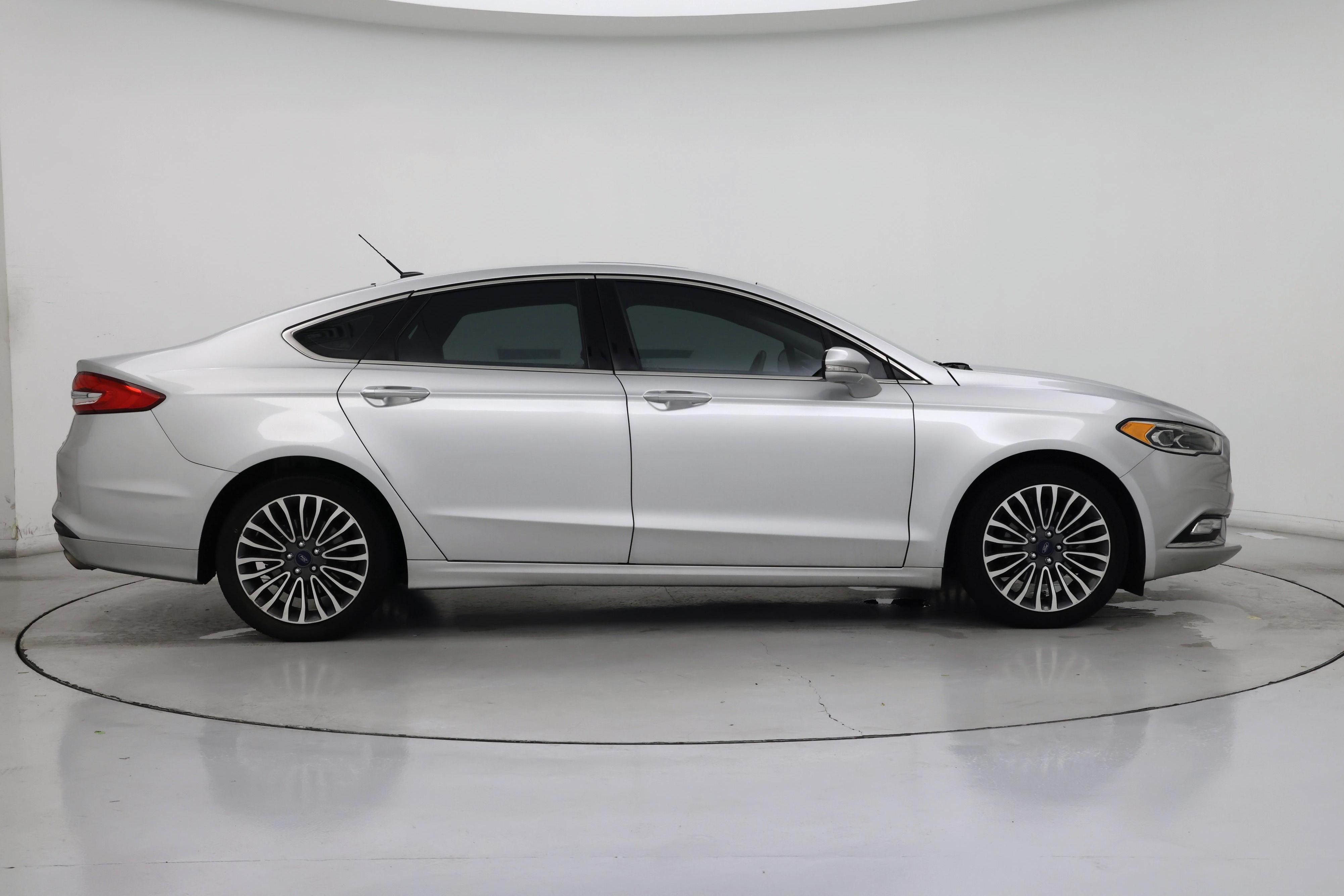 Thumbnail: 2017 Ford Fusion - 7